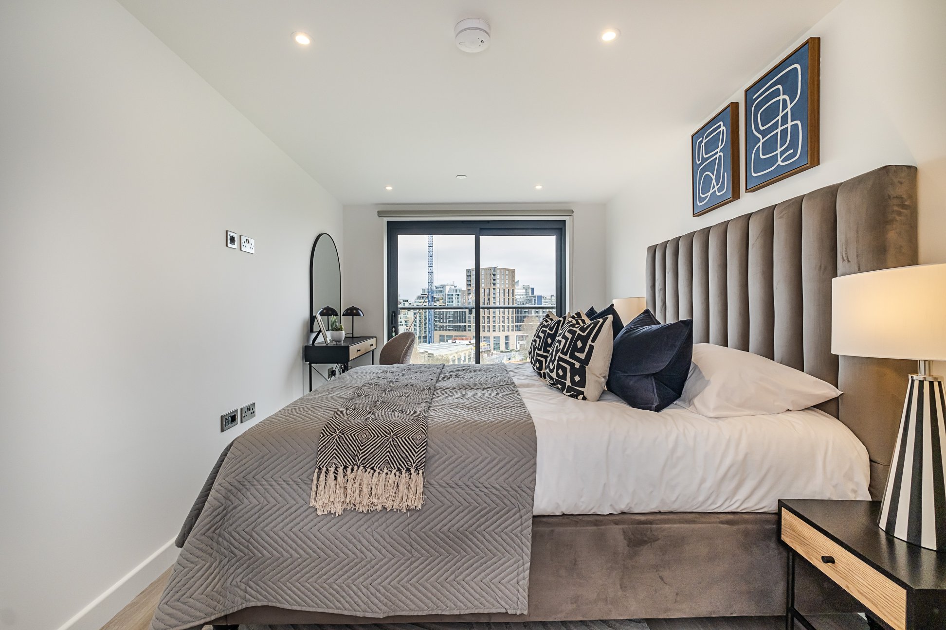 藍莎集團 - 英國樓盤、英國物業代理 | 英國買樓置業一站式服務