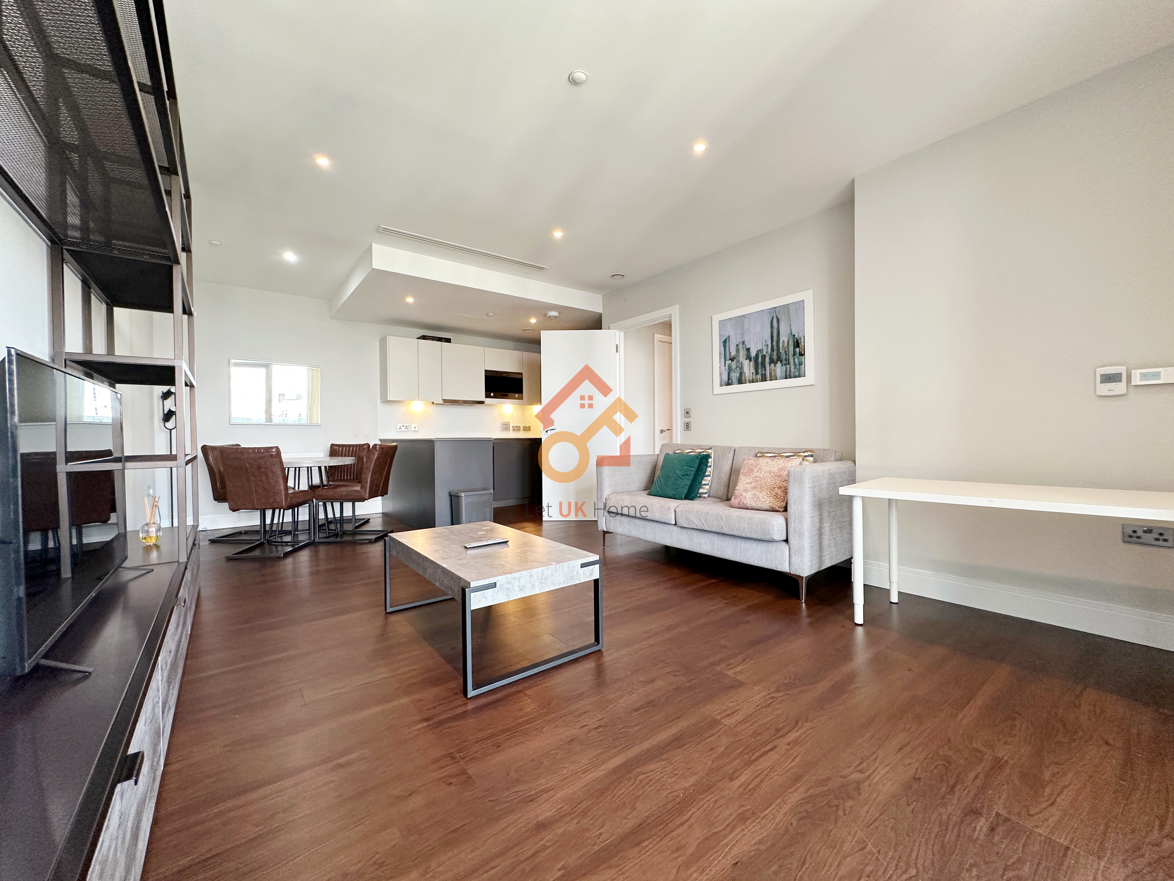 藍莎集團 - 英國樓盤、英國物業代理 | 英國買樓置業一站式服務