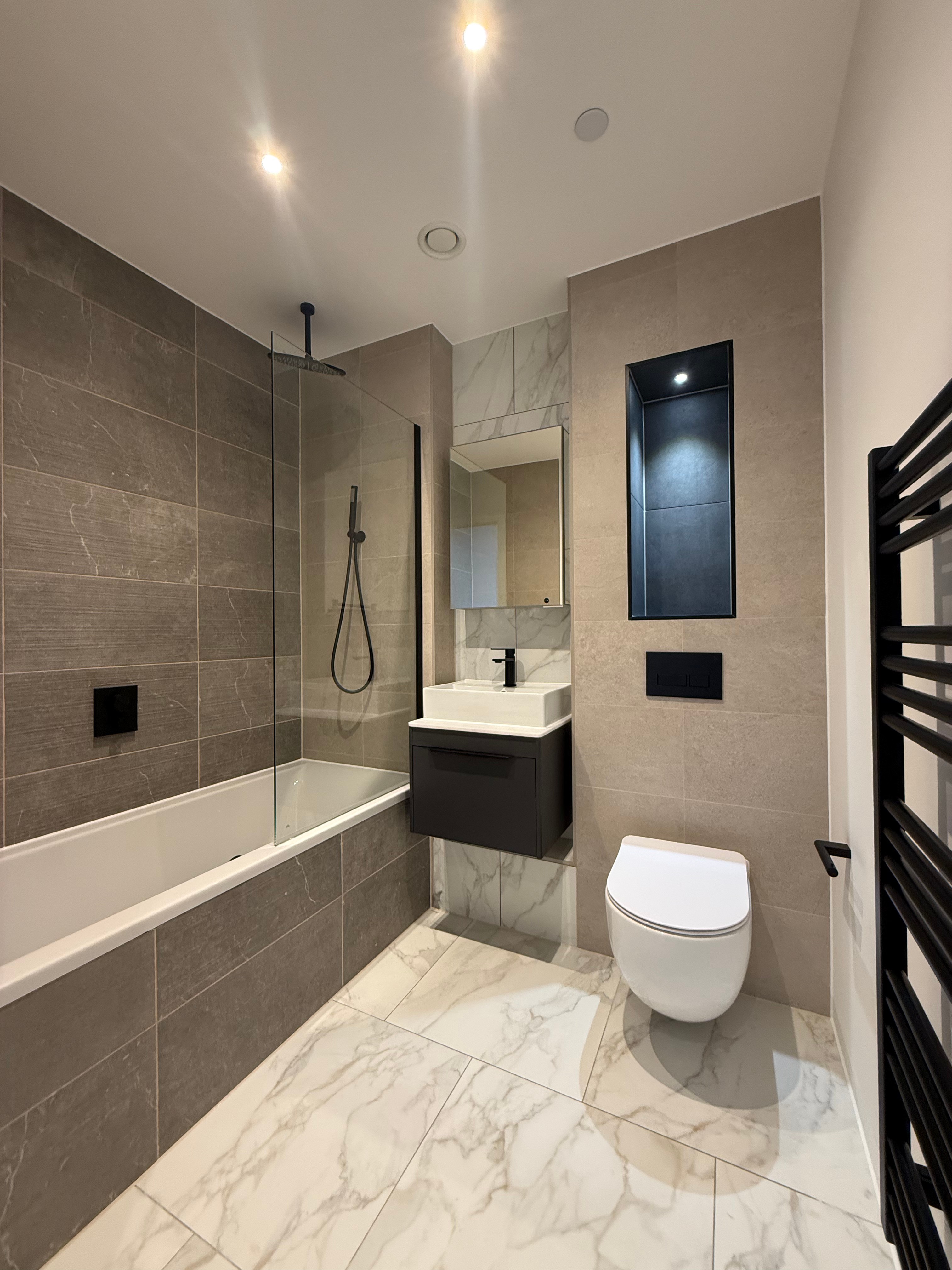 藍莎集團 - 英國樓盤、英國物業代理 | 英國買樓置業一站式服務