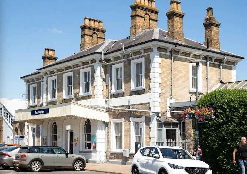 伦敦· 泰丁顿河畔 Teddington Riverside 配套