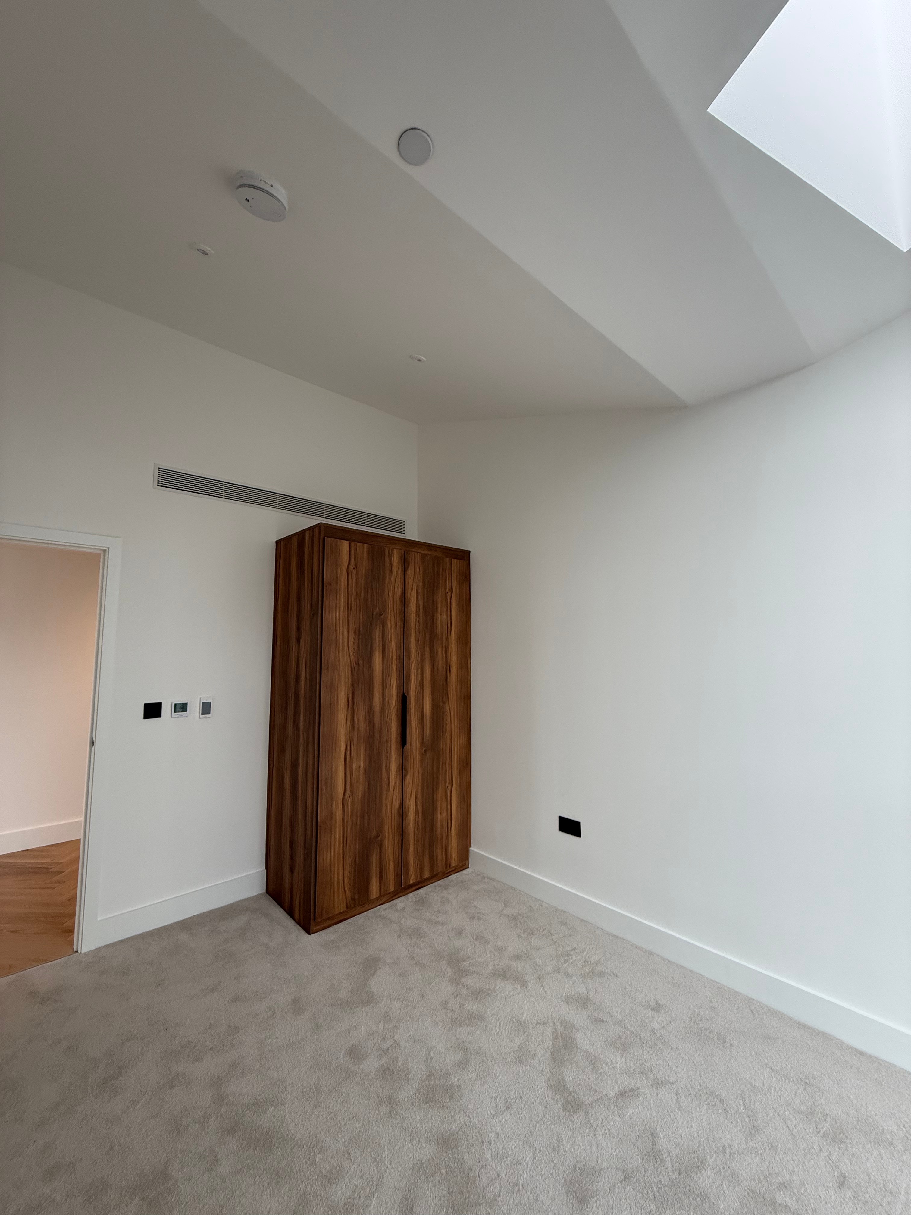 藍莎集團 - 英國樓盤、英國物業代理 | 英國買樓置業一站式服務