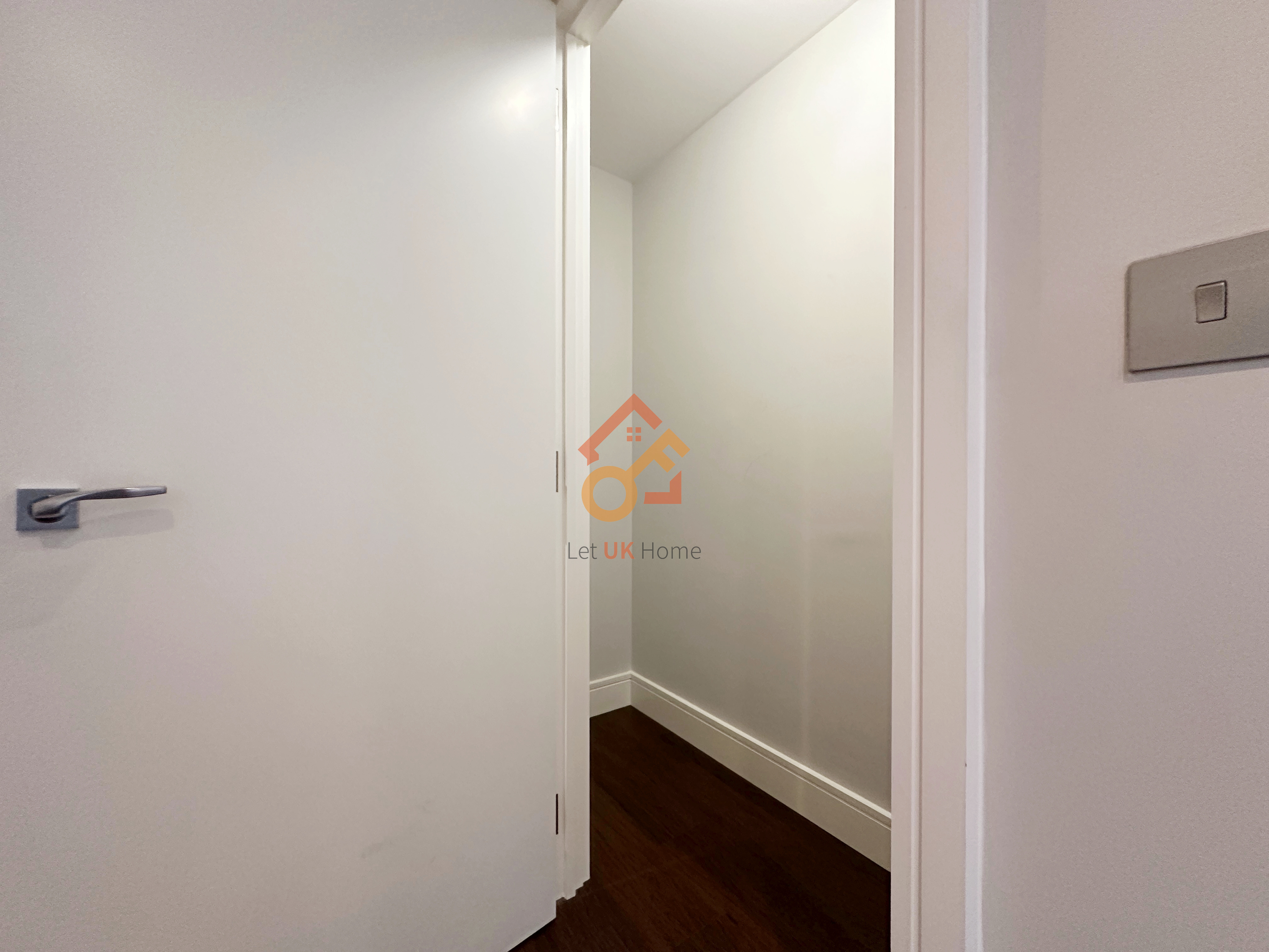 藍莎集團 - 英國樓盤、英國物業代理 | 英國買樓置業一站式服務