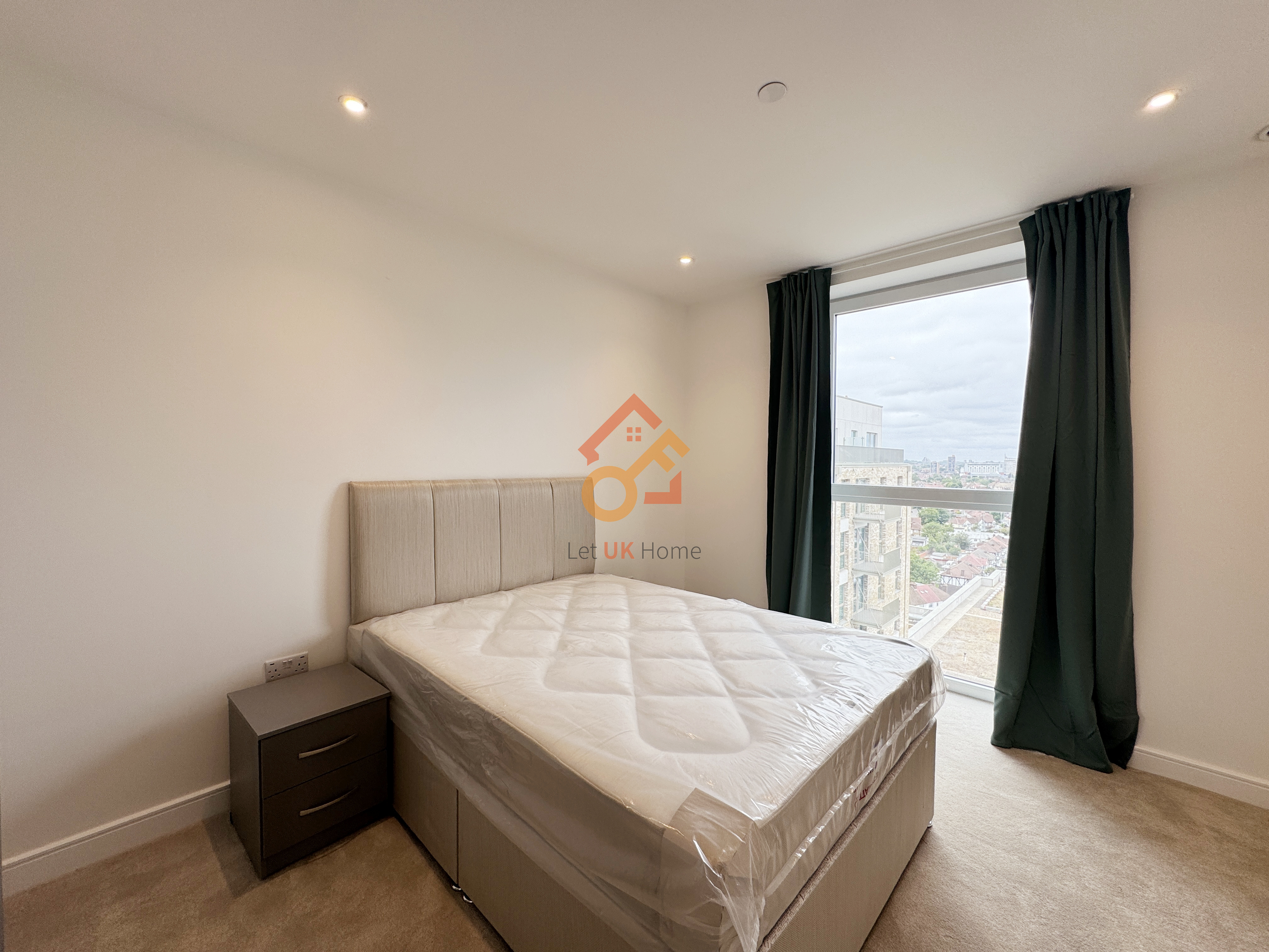 藍莎集團 - 英國樓盤、英國物業代理 | 英國買樓置業一站式服務