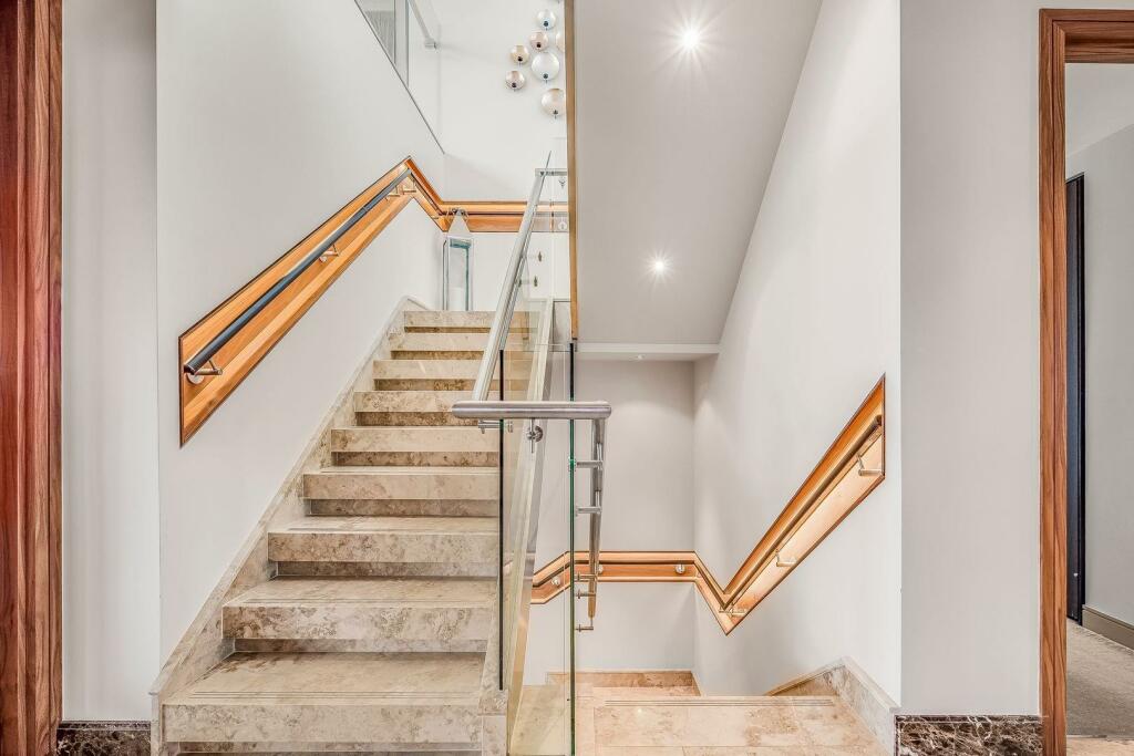 藍莎集團 - 英國樓盤、英國物業代理 | 英國買樓置業一站式服務