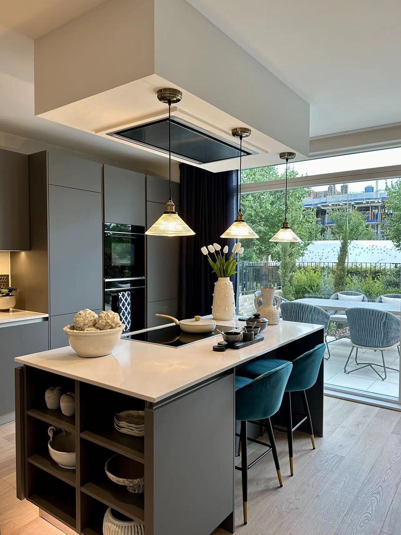 藍莎集團 | 英國置產一站式服務