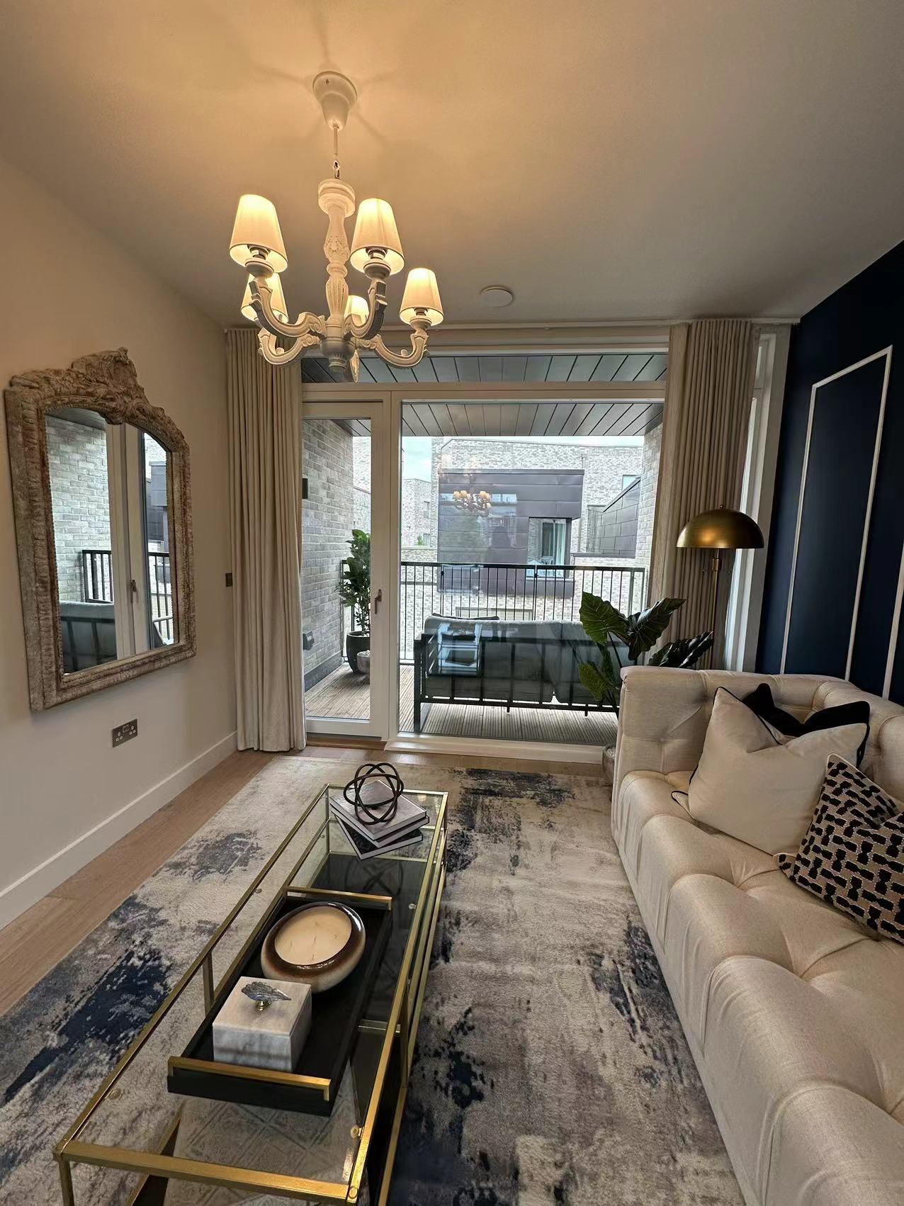 藍莎集團 | 英國置產一站式服務