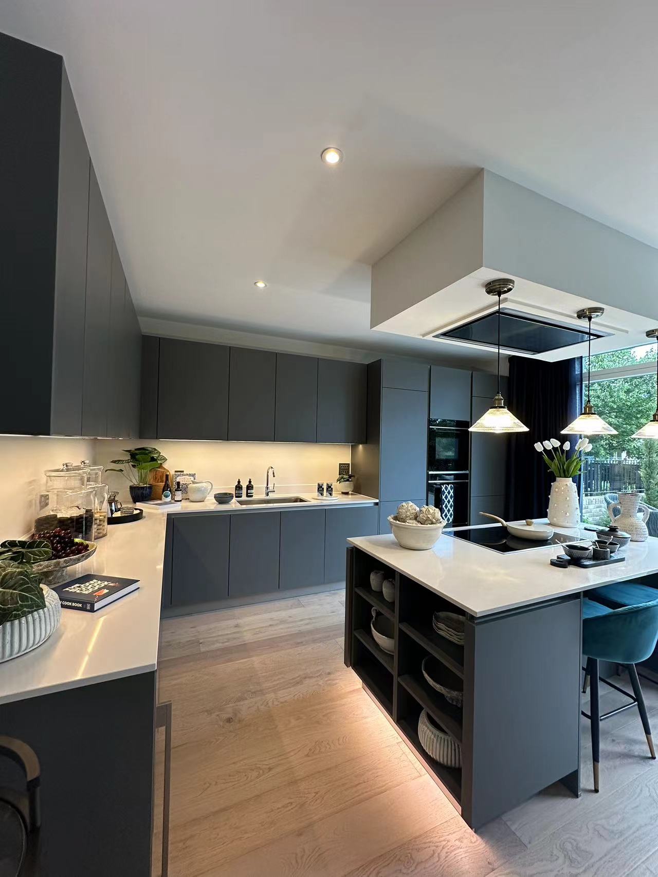 藍莎集團 | 英國置產一站式服務