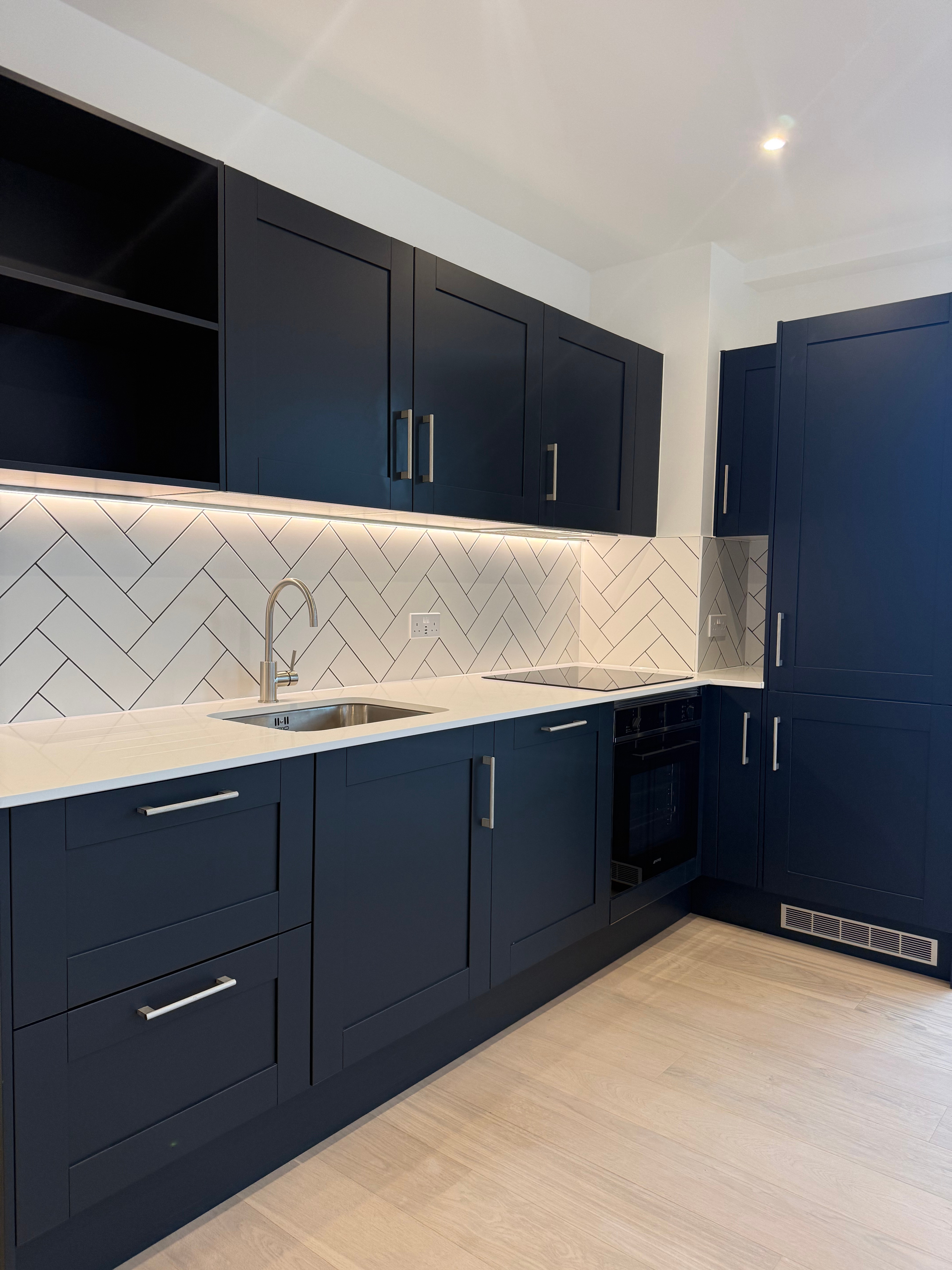 Lansha Group - UK Real Estate, UK Property Agency | One stop shop for buying and purchasing properties in the UK