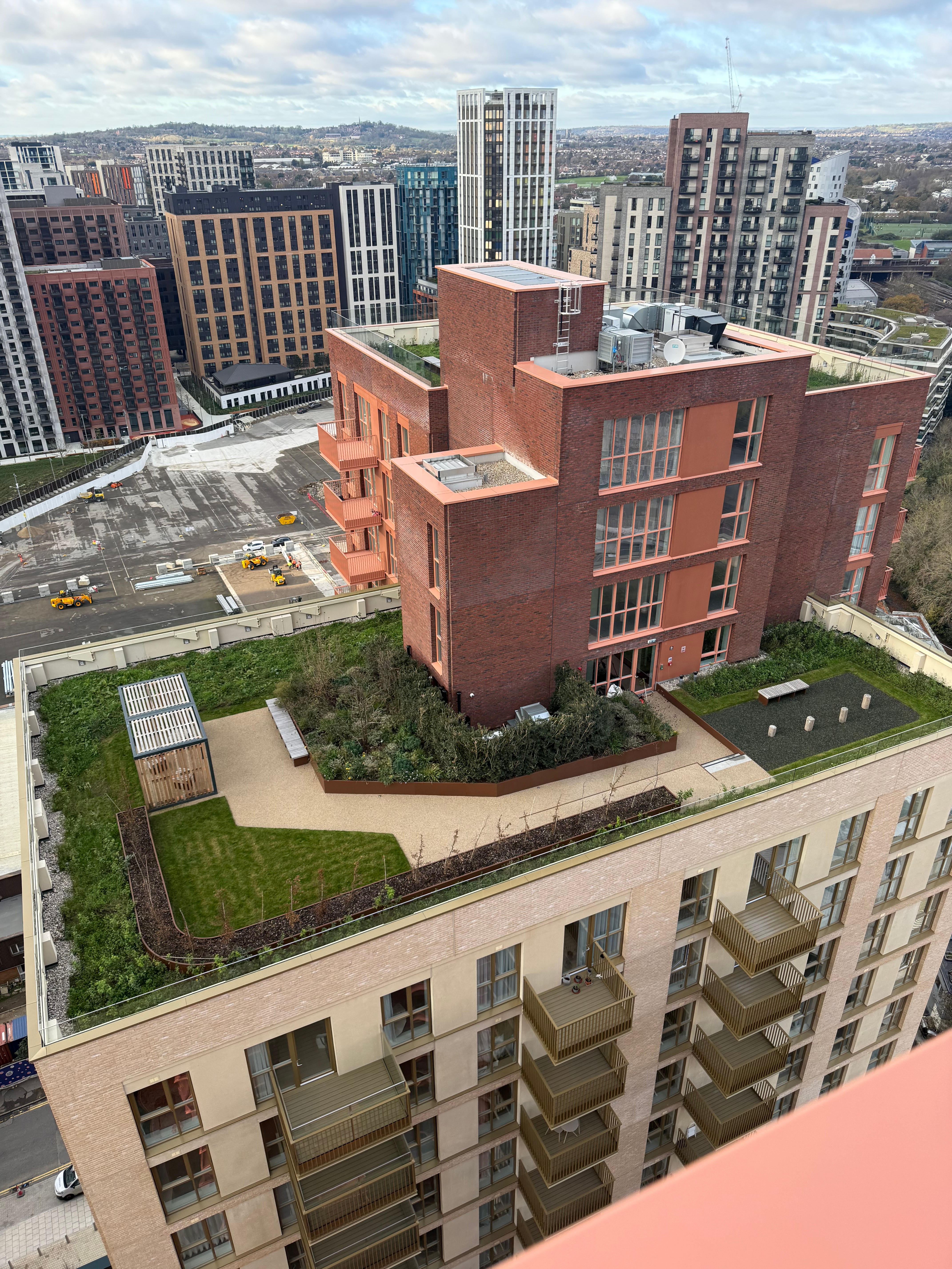 Lansha Group - UK Real Estate, UK Property Agency | One stop shop for buying and purchasing properties in the UK