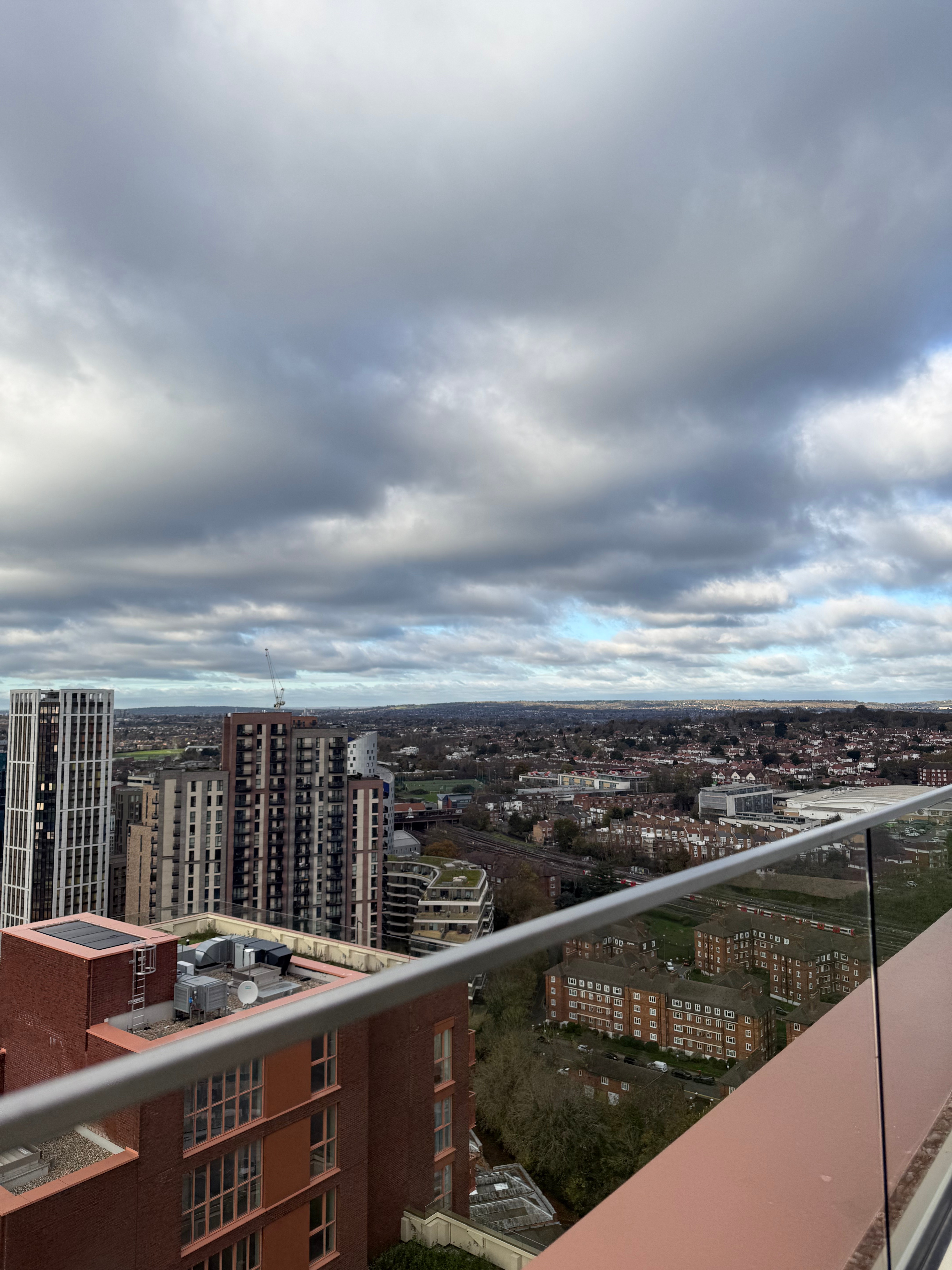 Lansha Group - UK Real Estate, UK Property Agency | One stop shop for buying and purchasing properties in the UK