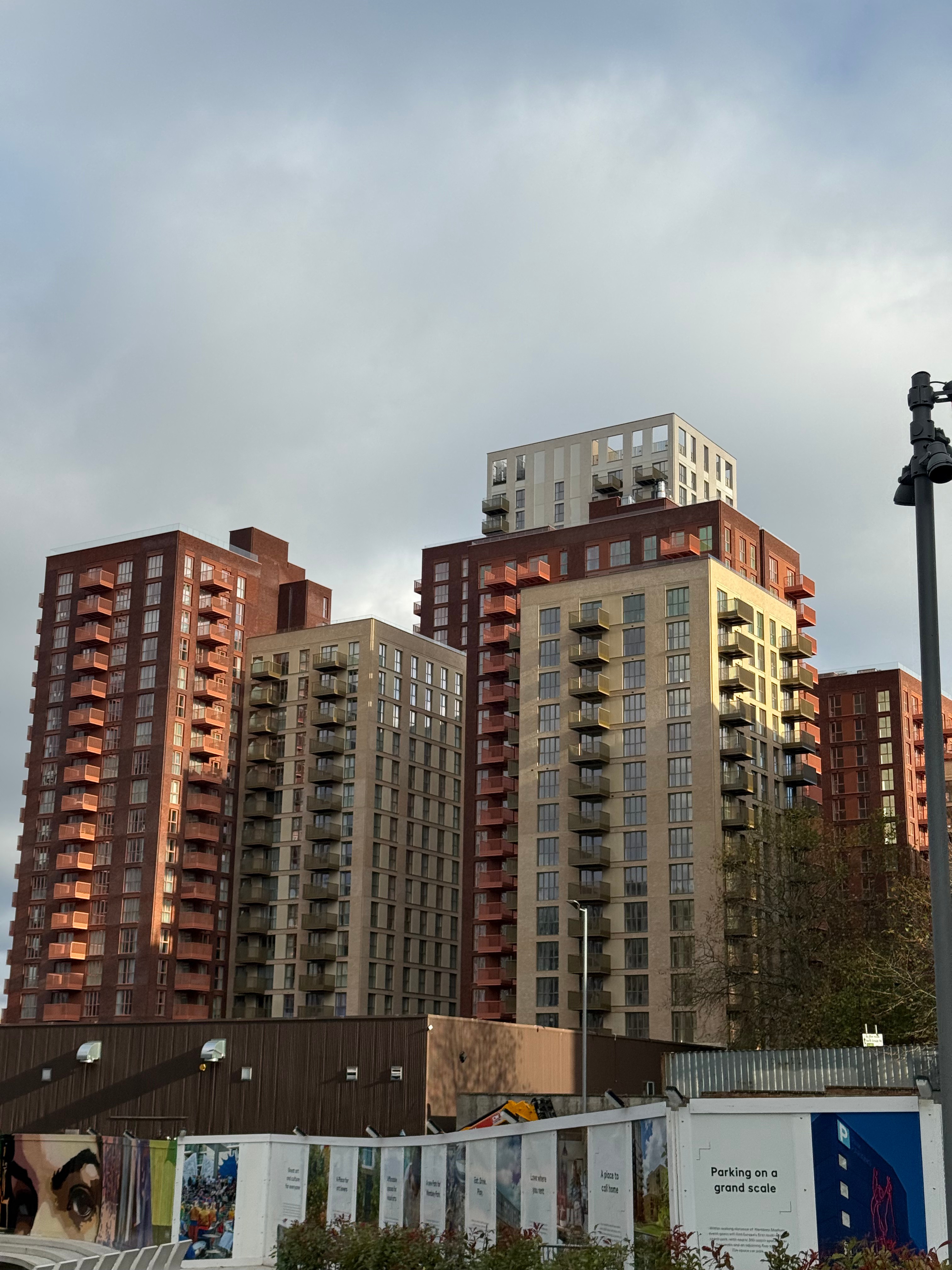 Lansha Group - UK Real Estate, UK Property Agency | One stop shop for buying and purchasing properties in the UK