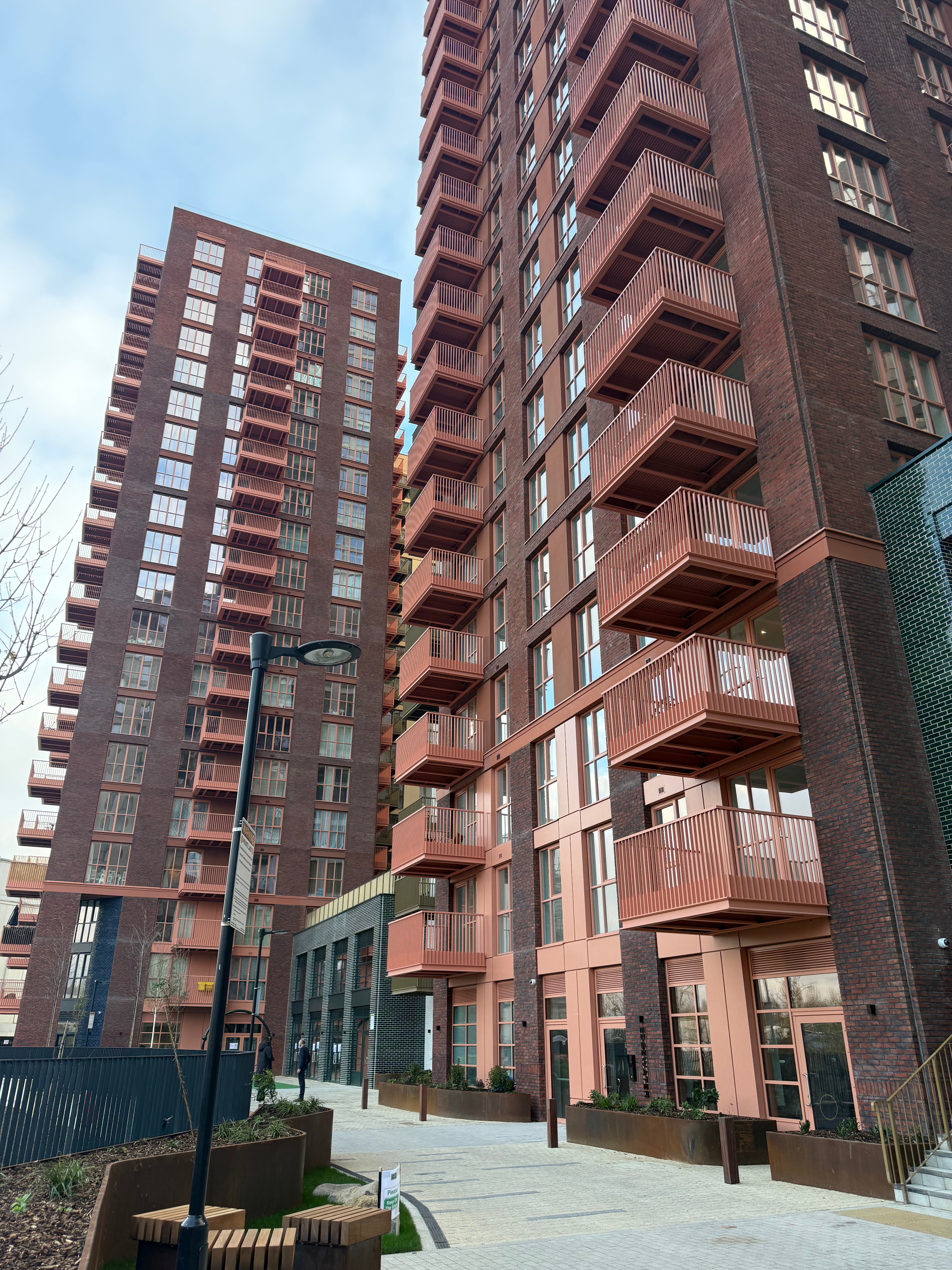 Lansha Group - UK Real Estate, UK Property Agency | One stop shop for buying and purchasing properties in the UK