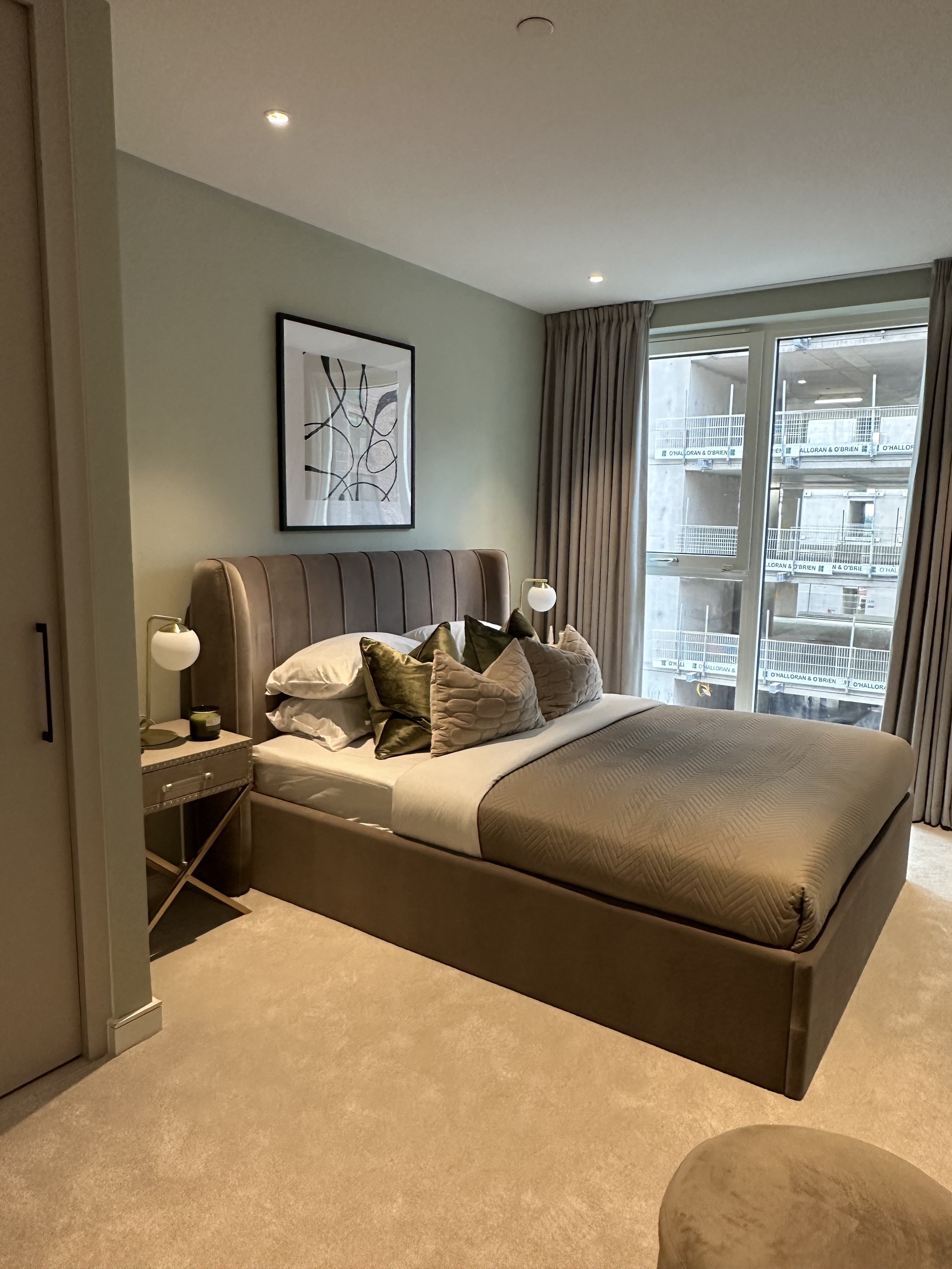 藍莎集團 - 英國樓盤、英國物業代理 | 英國買樓置業一站式服務