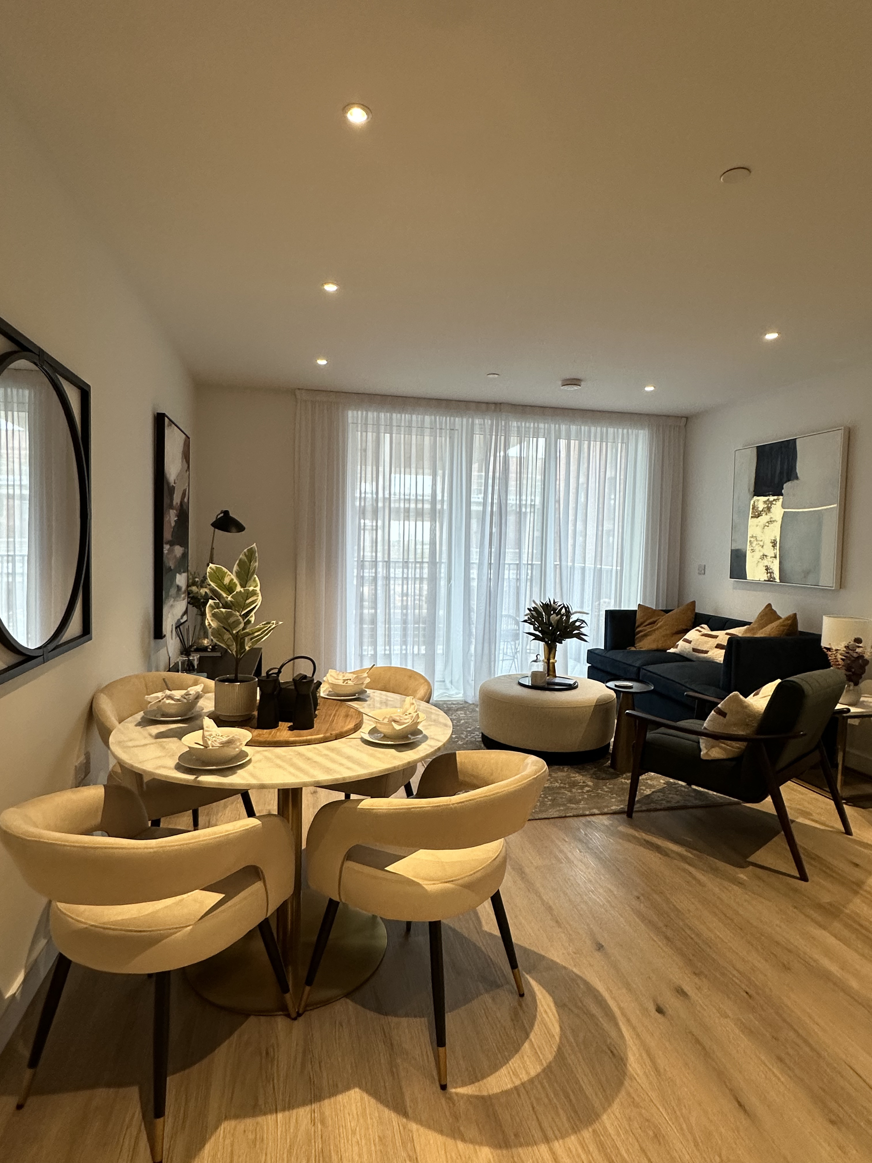 藍莎集團 - 英國樓盤、英國物業代理 | 英國買樓置業一站式服務