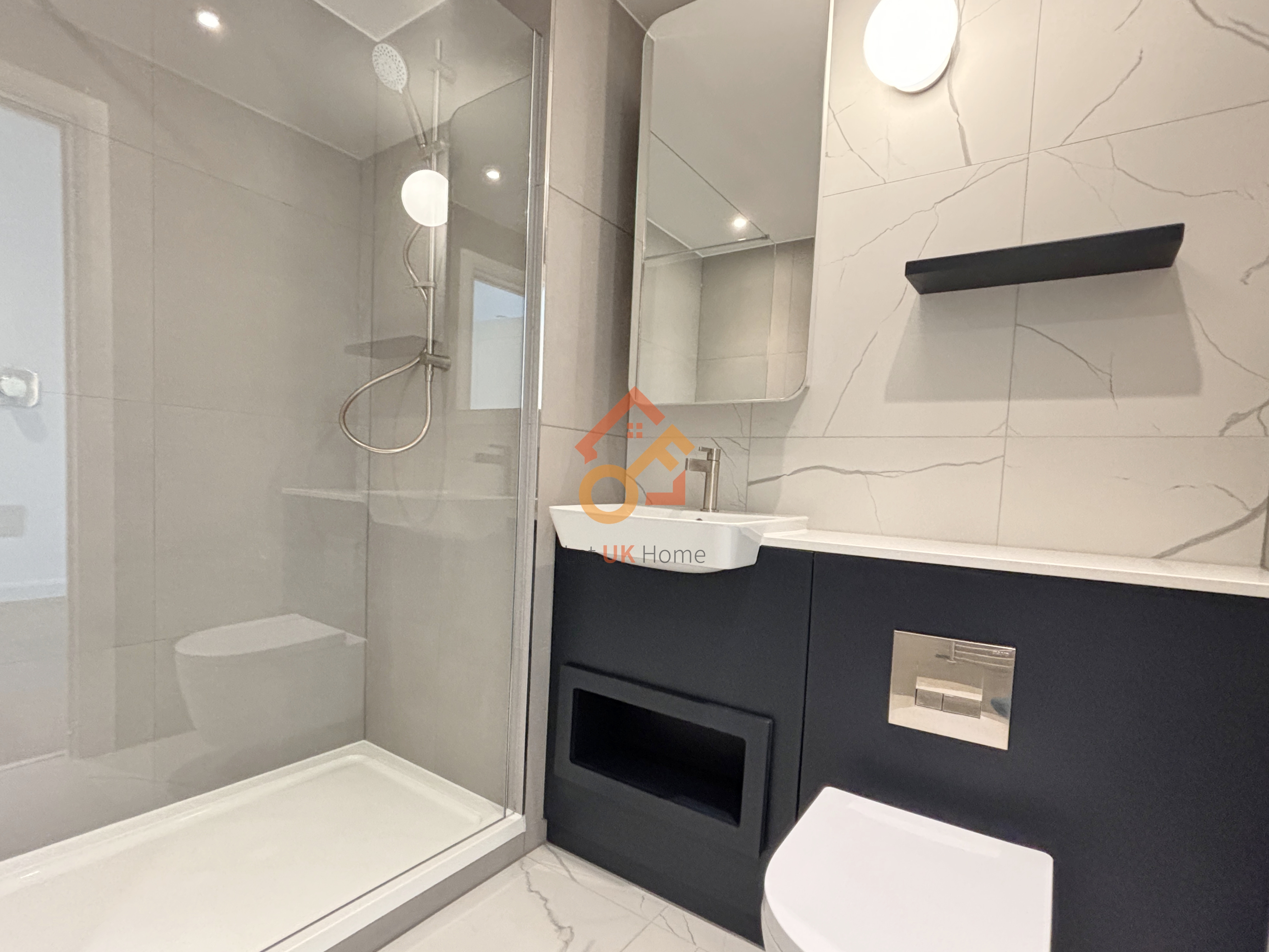 藍莎集團 | 英國置產一站式服務