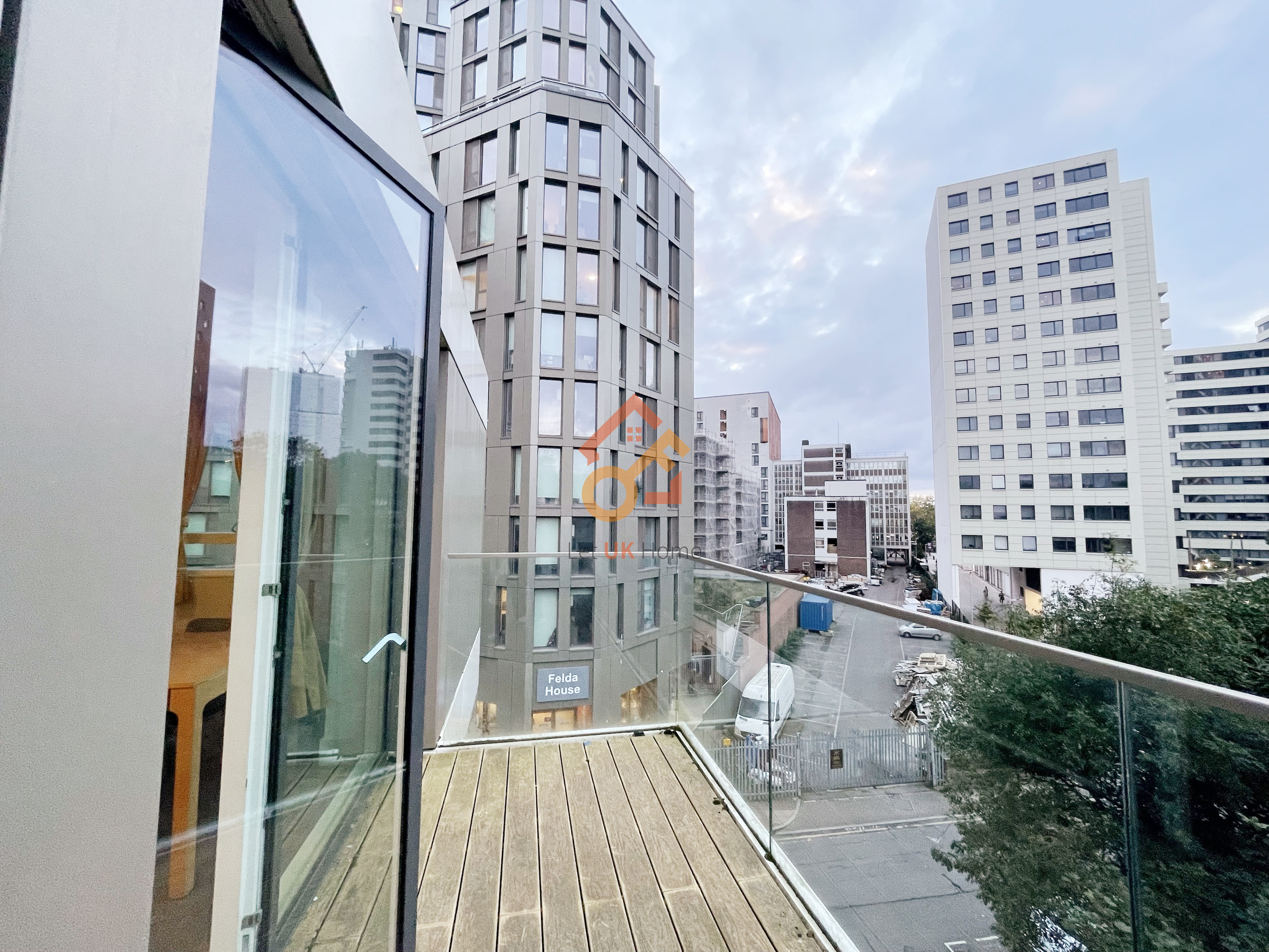 藍莎集團 - 英國樓盤、英國物業代理 | 英國買樓置業一站式服務