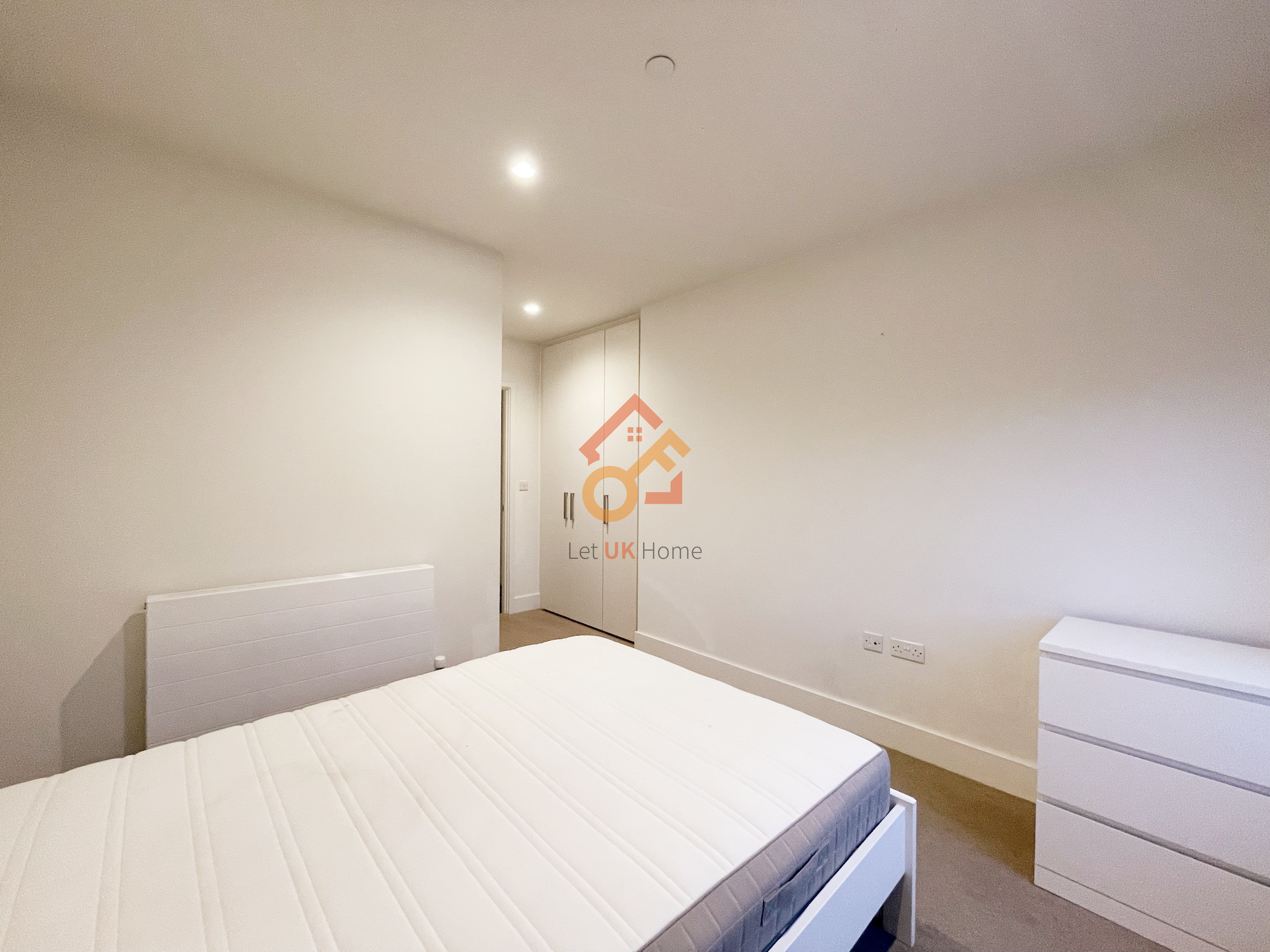 藍莎集團 - 英國樓盤、英國物業代理 | 英國買樓置業一站式服務