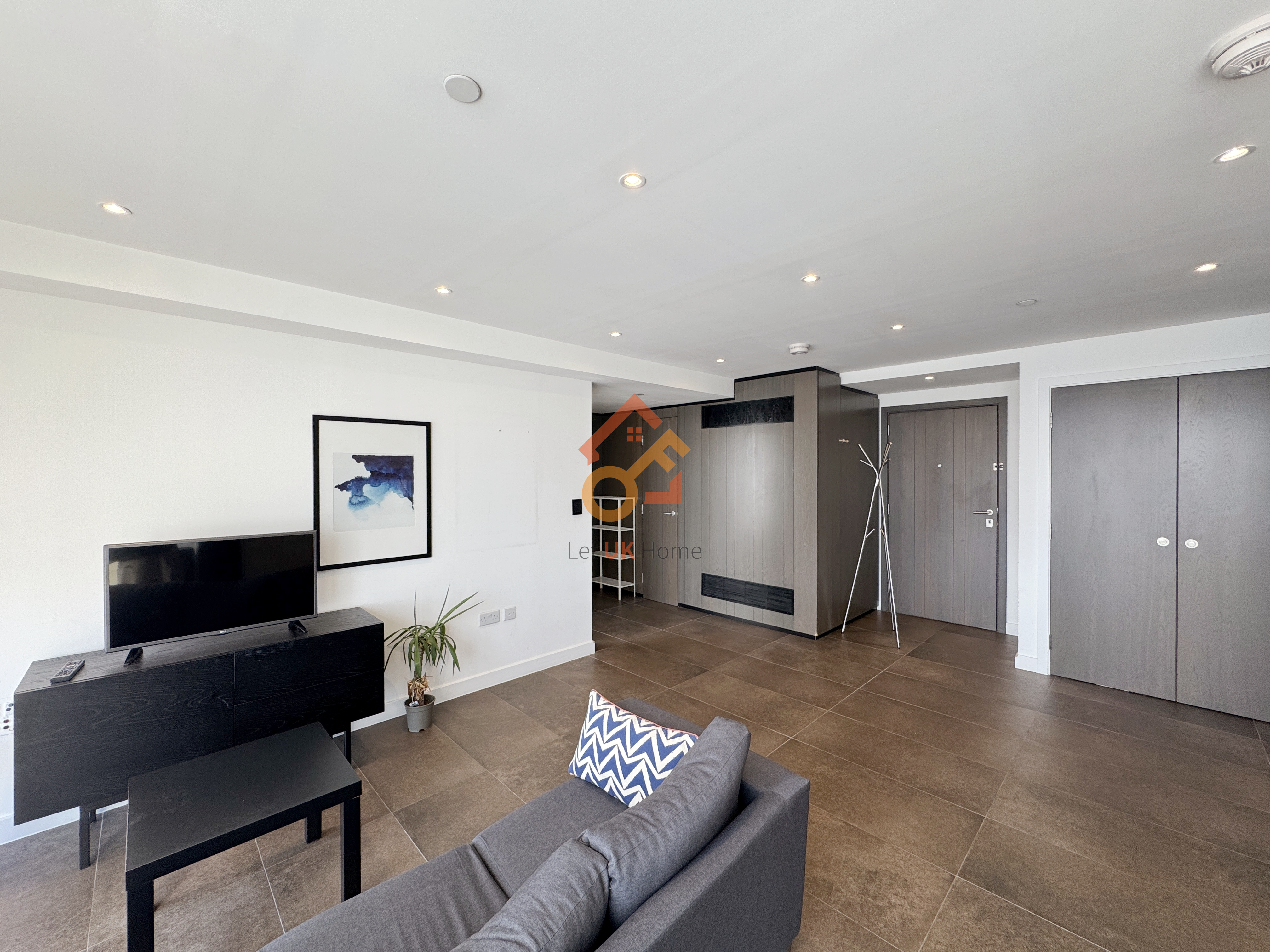 藍莎集團 - 英國樓盤、英國物業代理 | 英國買樓置業一站式服務