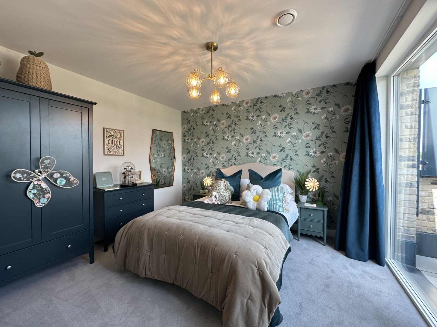 藍莎集團 - 英國樓盤、英國物業代理 | 英國買樓置業一站式服務