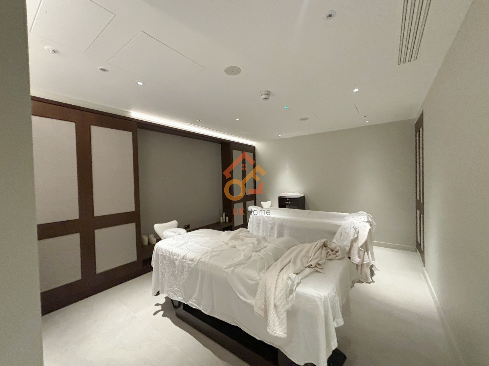 伦敦Nine Elms•2房•N9 One Thames City 项目配套