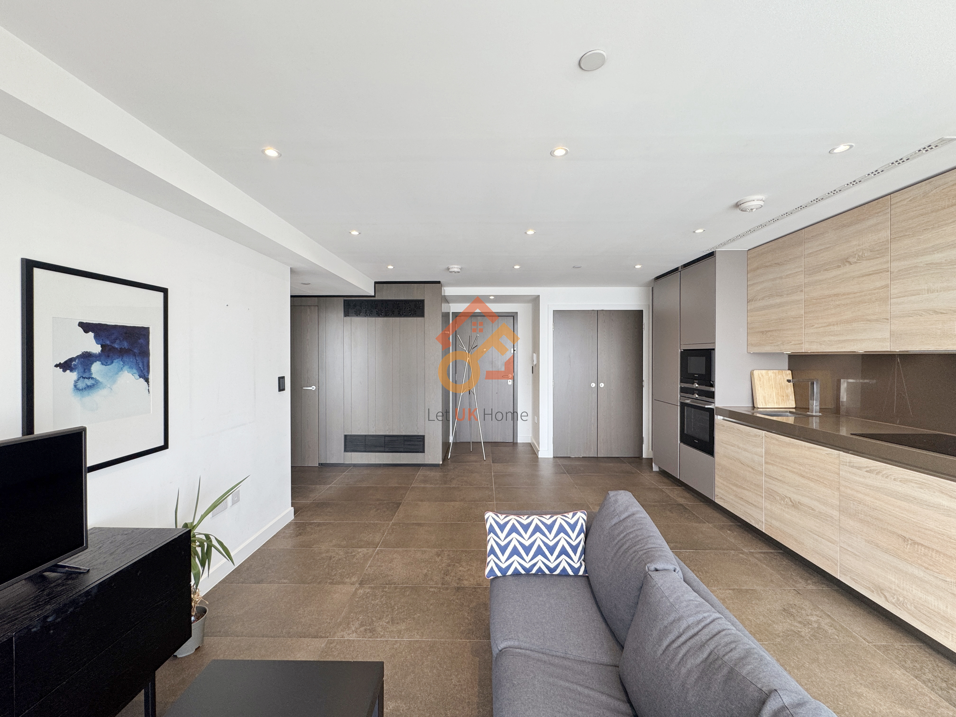 藍莎集團 - 英國樓盤、英國物業代理 | 英國買樓置業一站式服務