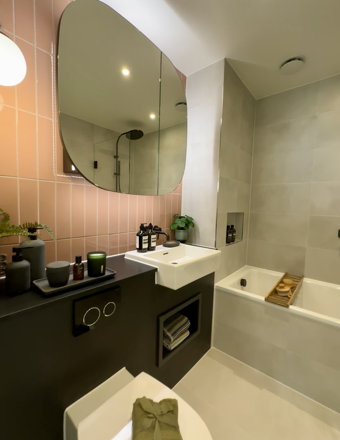 藍莎集團 | 英國置產一站式服務