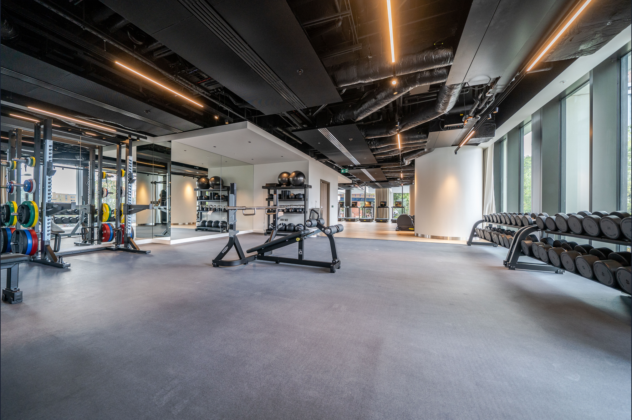 藍莎集團 | 英國置產一站式服務