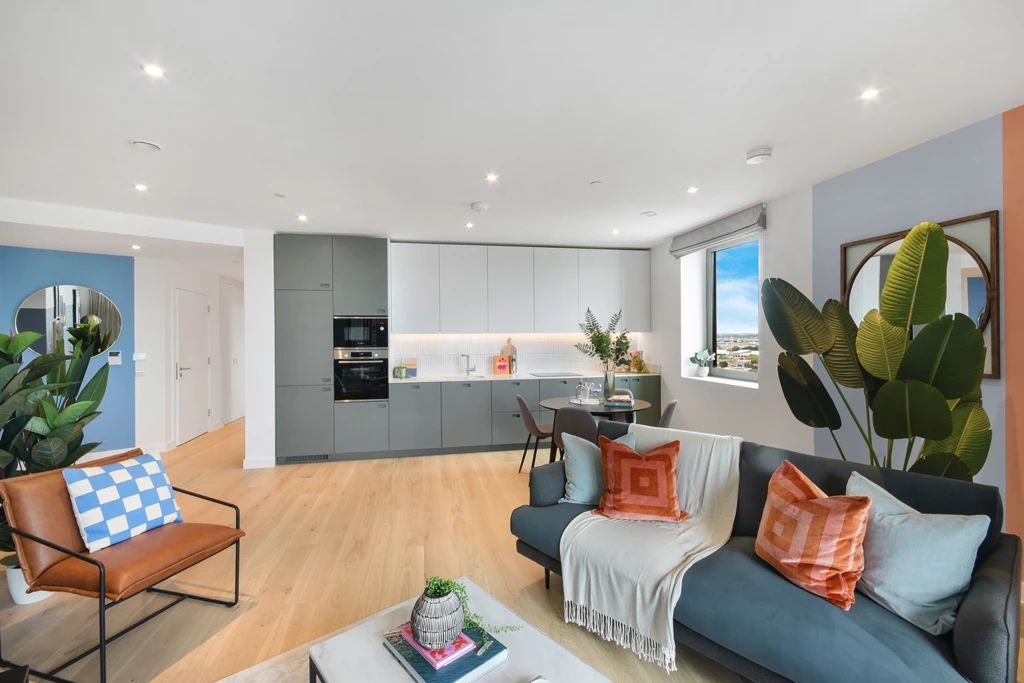 藍莎集團 | 英國置產一站式服務