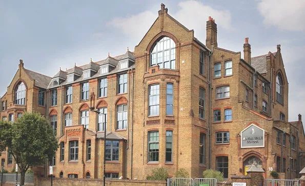 伦敦·奥丽雅苑 The Auria 配套