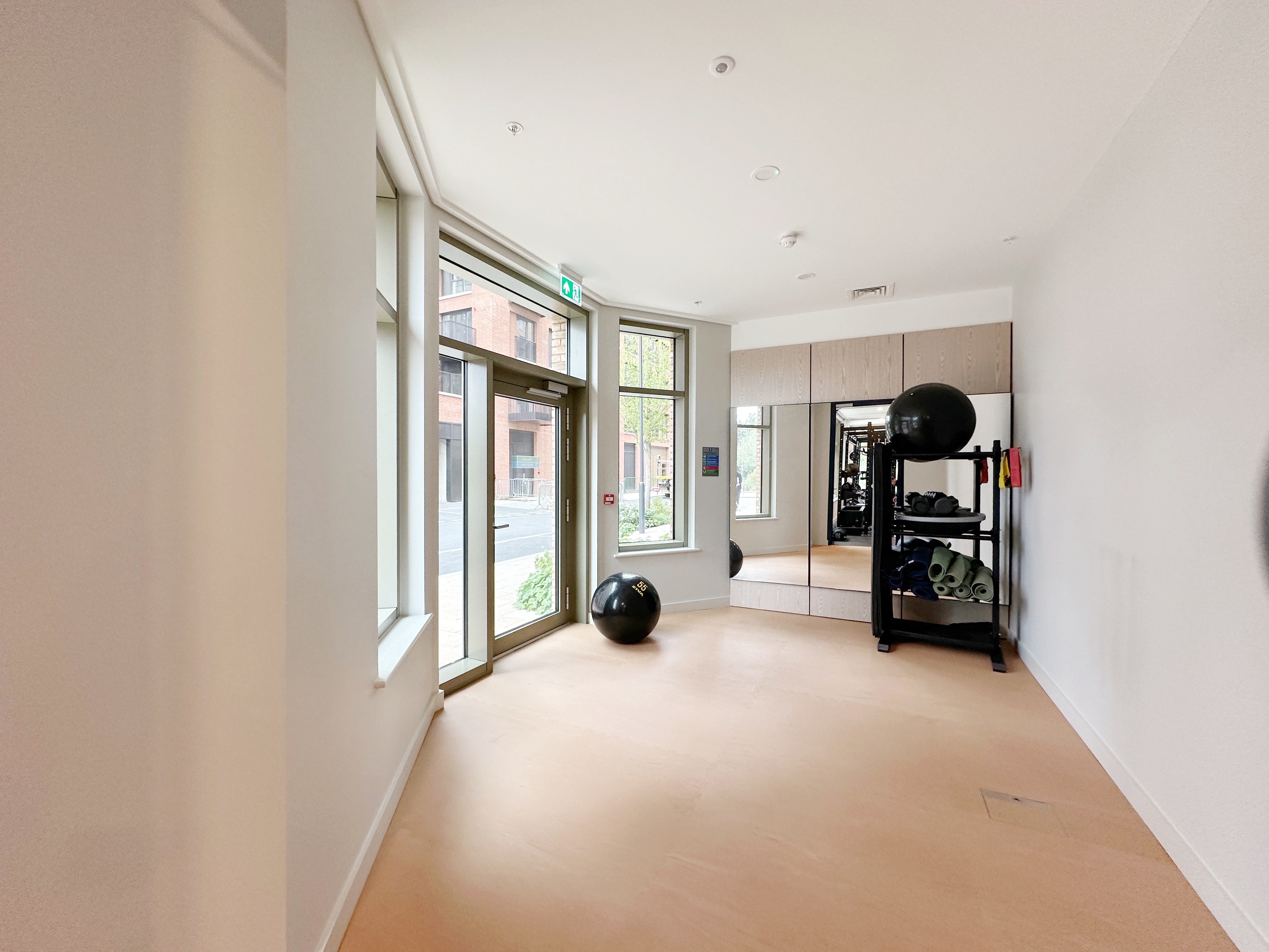 伦敦·布伦特十字城 Brent Cross Town 项目配套设施实拍