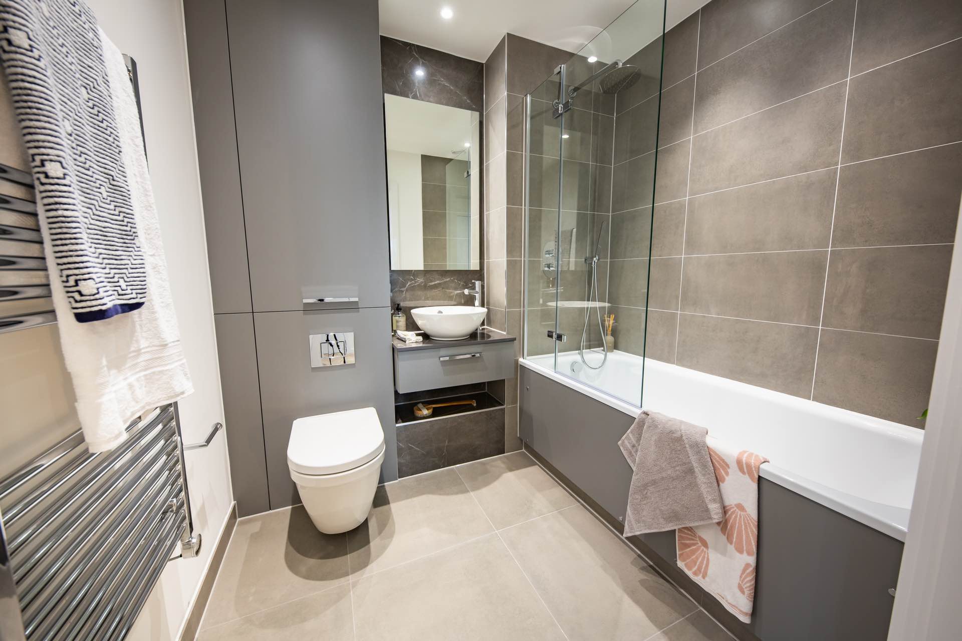 藍莎集團 | 英國置產一站式服務