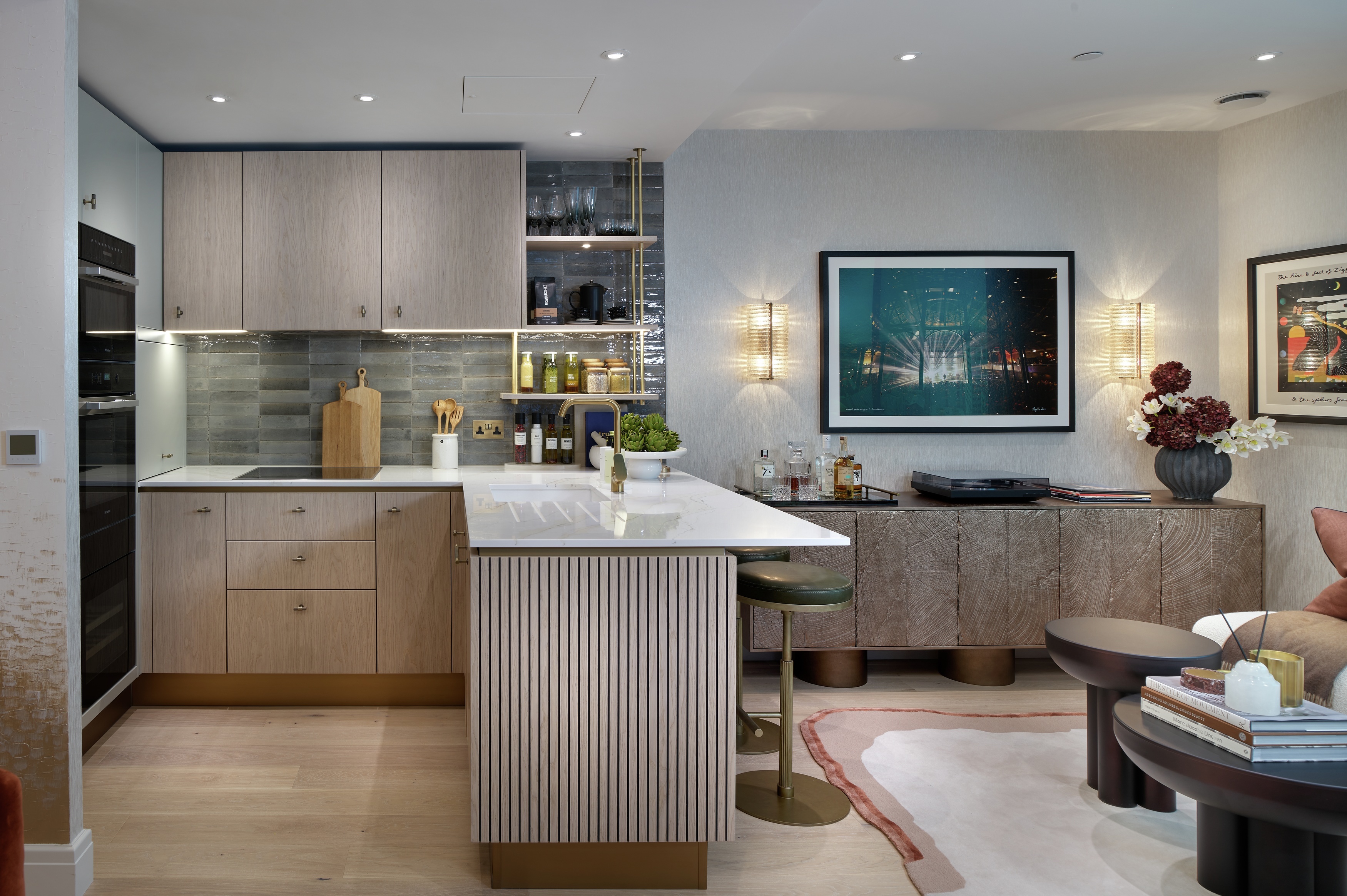 Lansha Group - UK Real Estate, UK Property Agency | One stop shop for buying and purchasing properties in the UK