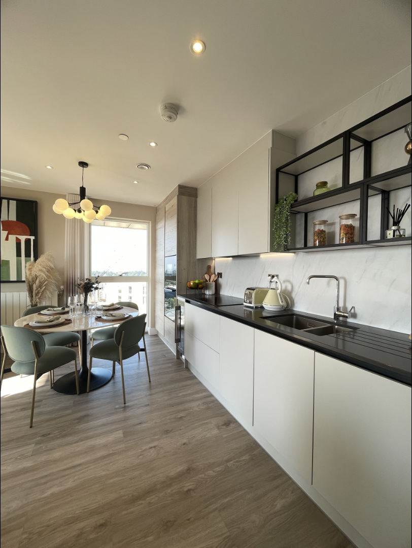 藍莎集團 - 英國樓盤、英國物業代理 | 英國買樓置業一站式服務