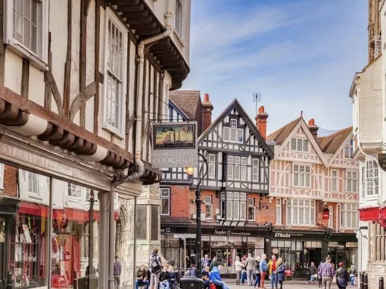 藍莎集團 - 英國樓盤、英國物業代理 | 英國買樓置業一站式服務