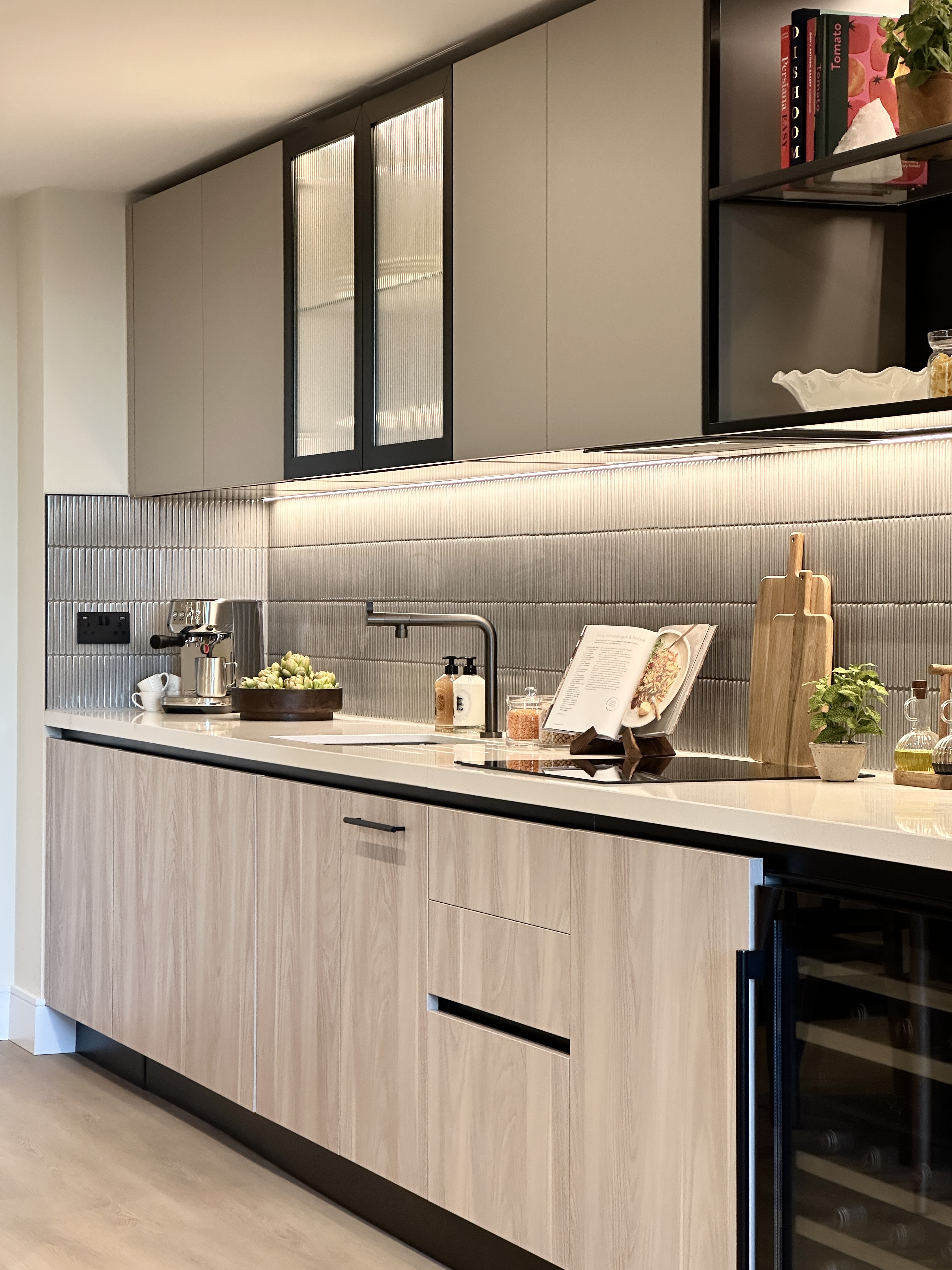 Lansha Group - UK Real Estate, UK Property Agency | One stop shop for buying and purchasing properties in the UK