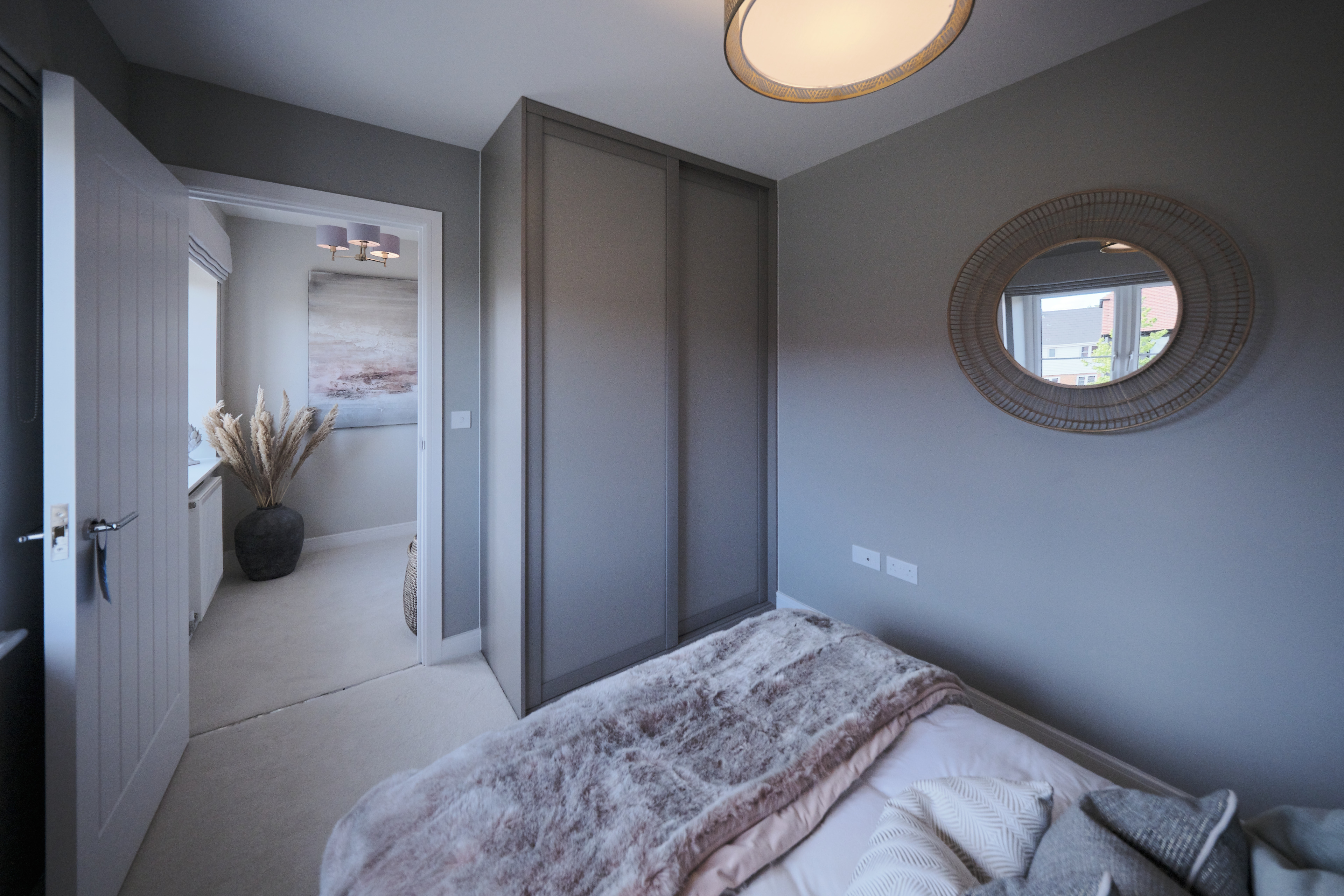 藍莎集團 - 英國樓盤、英國物業代理 | 英國買樓置業一站式服務