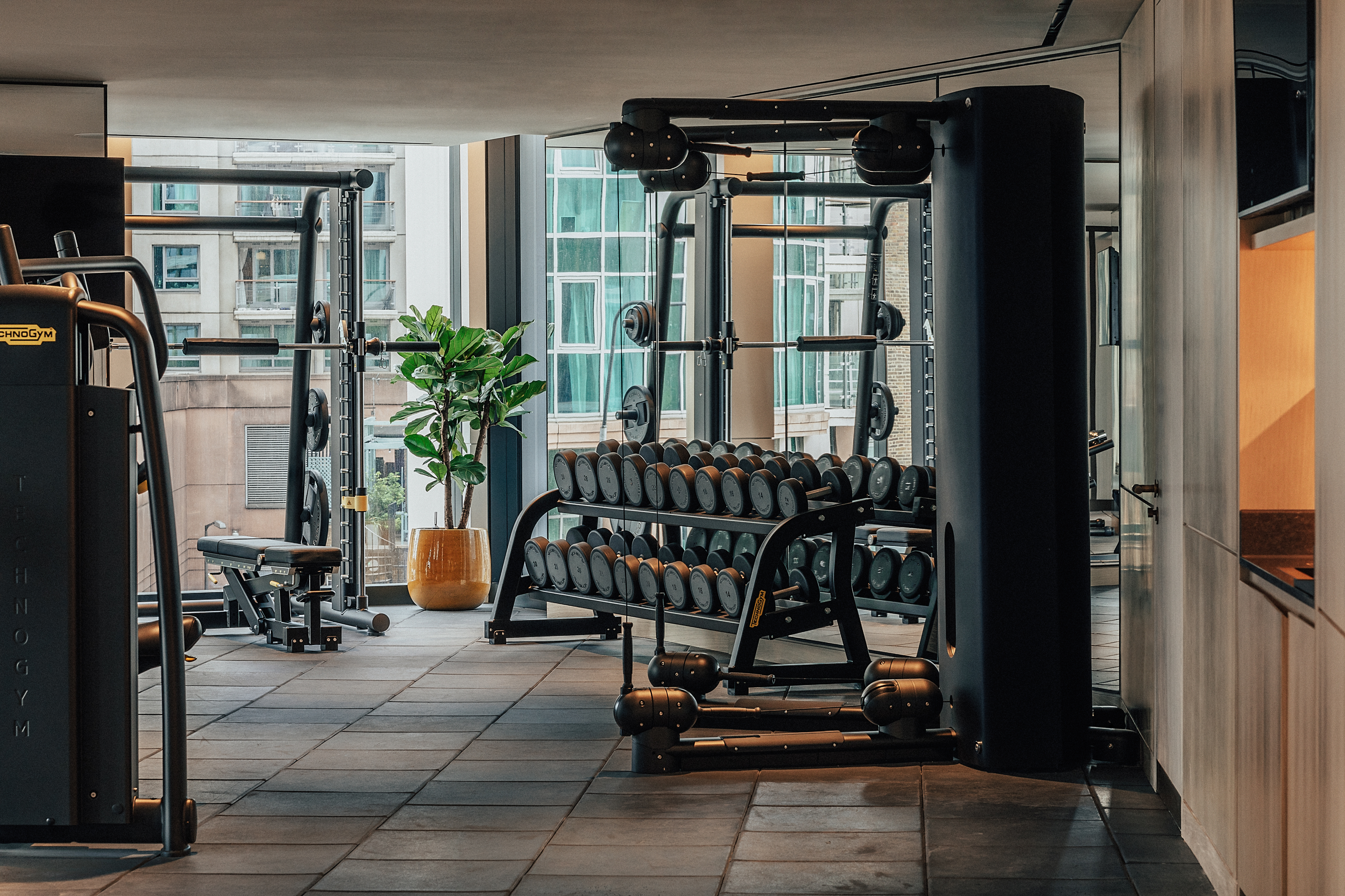 Lansha Group - UK Real Estate, UK Property Agency | One stop shop for buying and purchasing properties in the UK