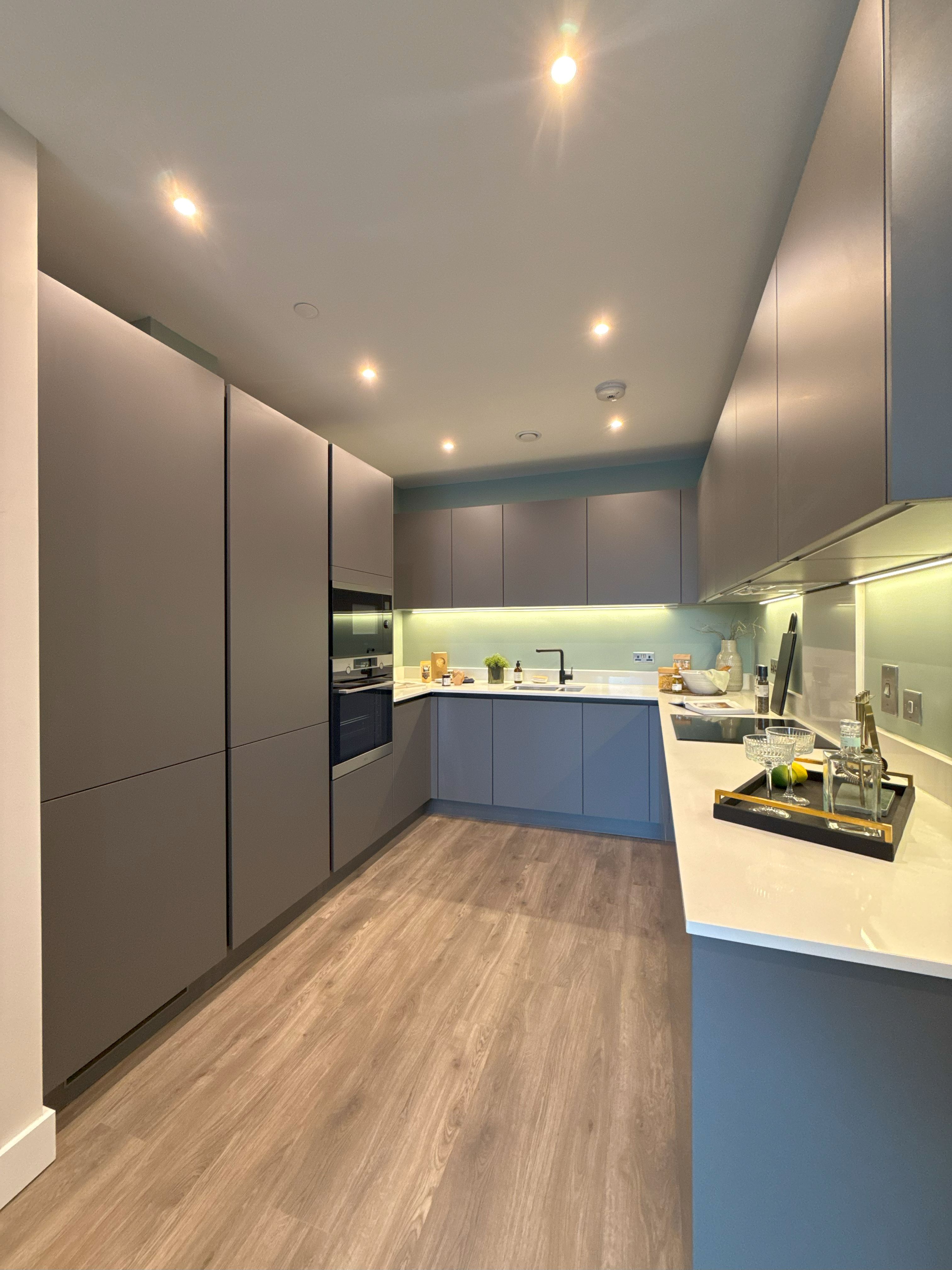 藍莎集團 | 英國置產一站式服務