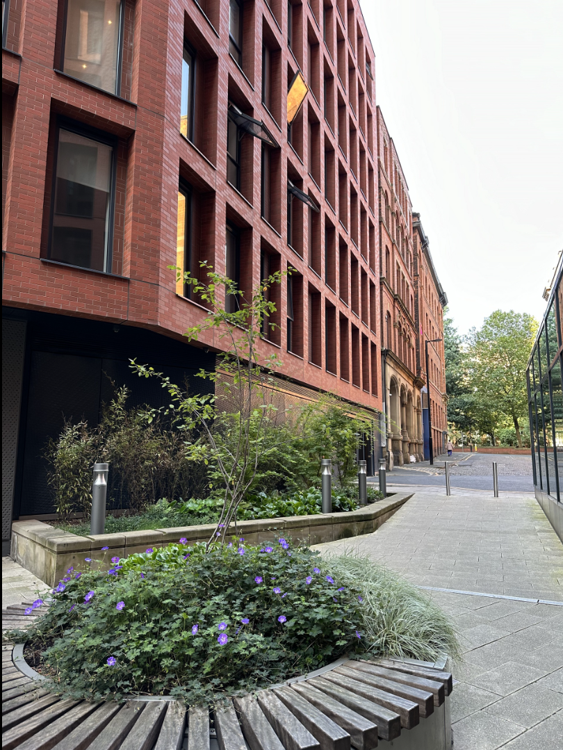 藍莎集團 | 英國置產一站式服務