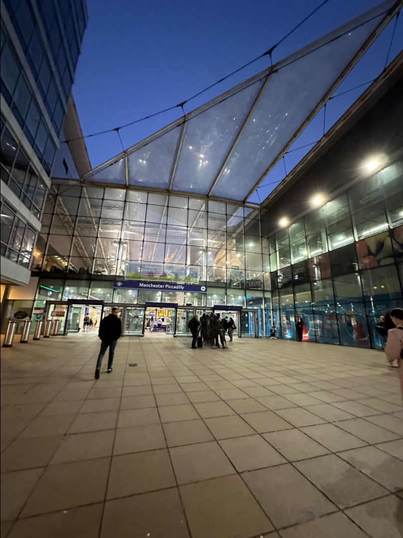 藍莎集團 | 英國置產一站式服務