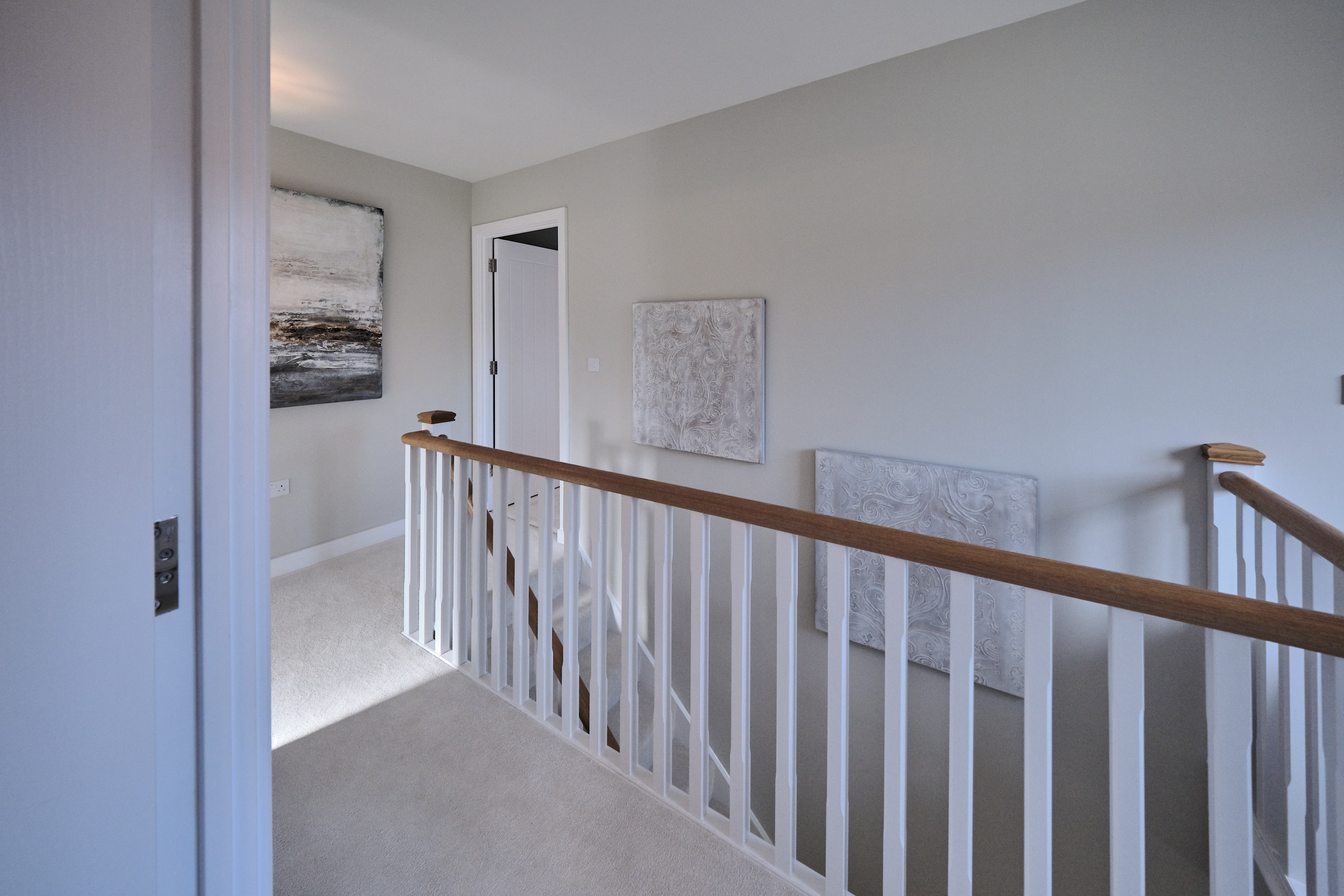 藍莎集團 - 英國樓盤、英國物業代理 | 英國買樓置業一站式服務