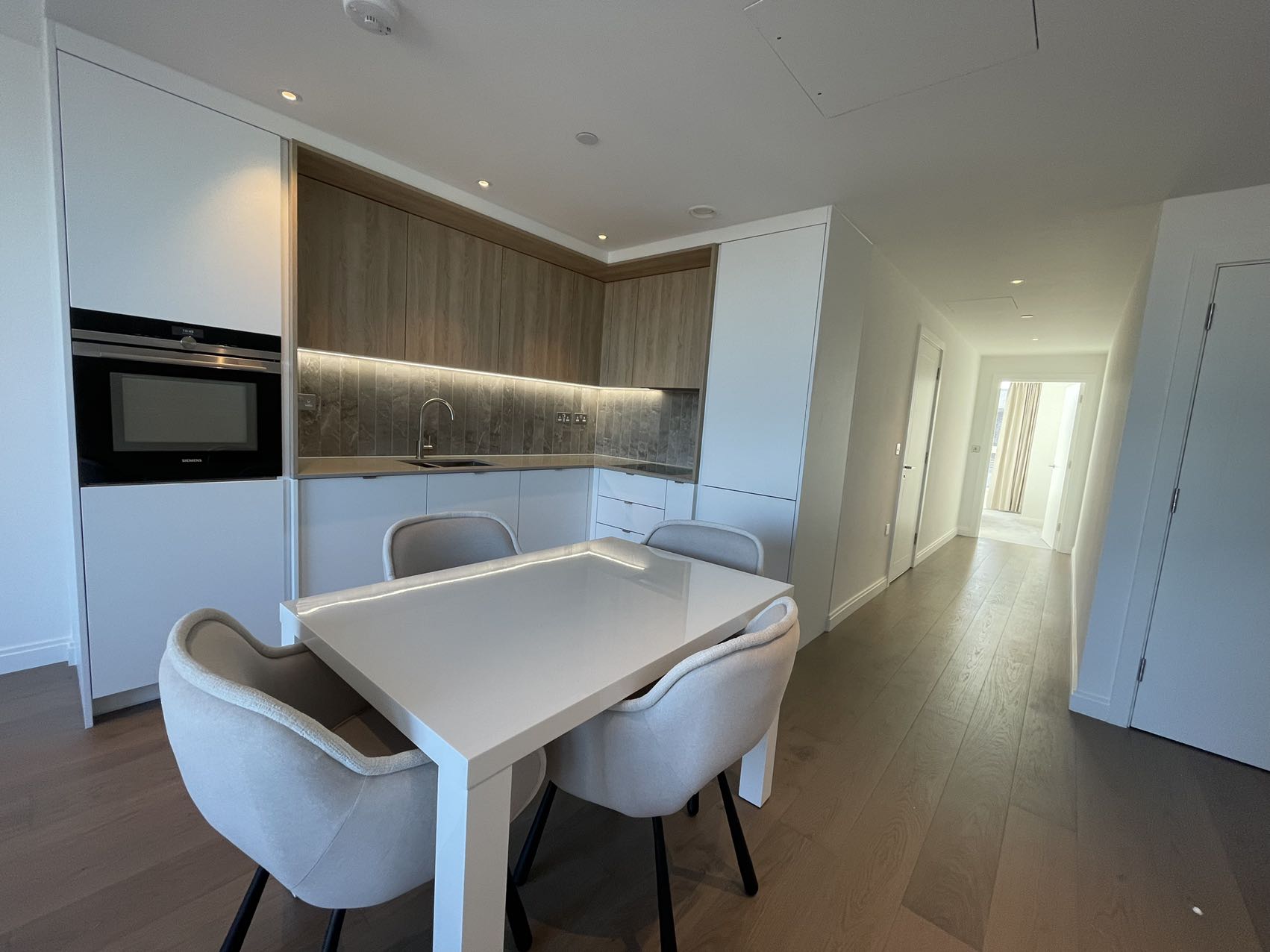 藍莎集團 - 英國樓盤、英國物業代理 | 英國買樓置業一站式服務