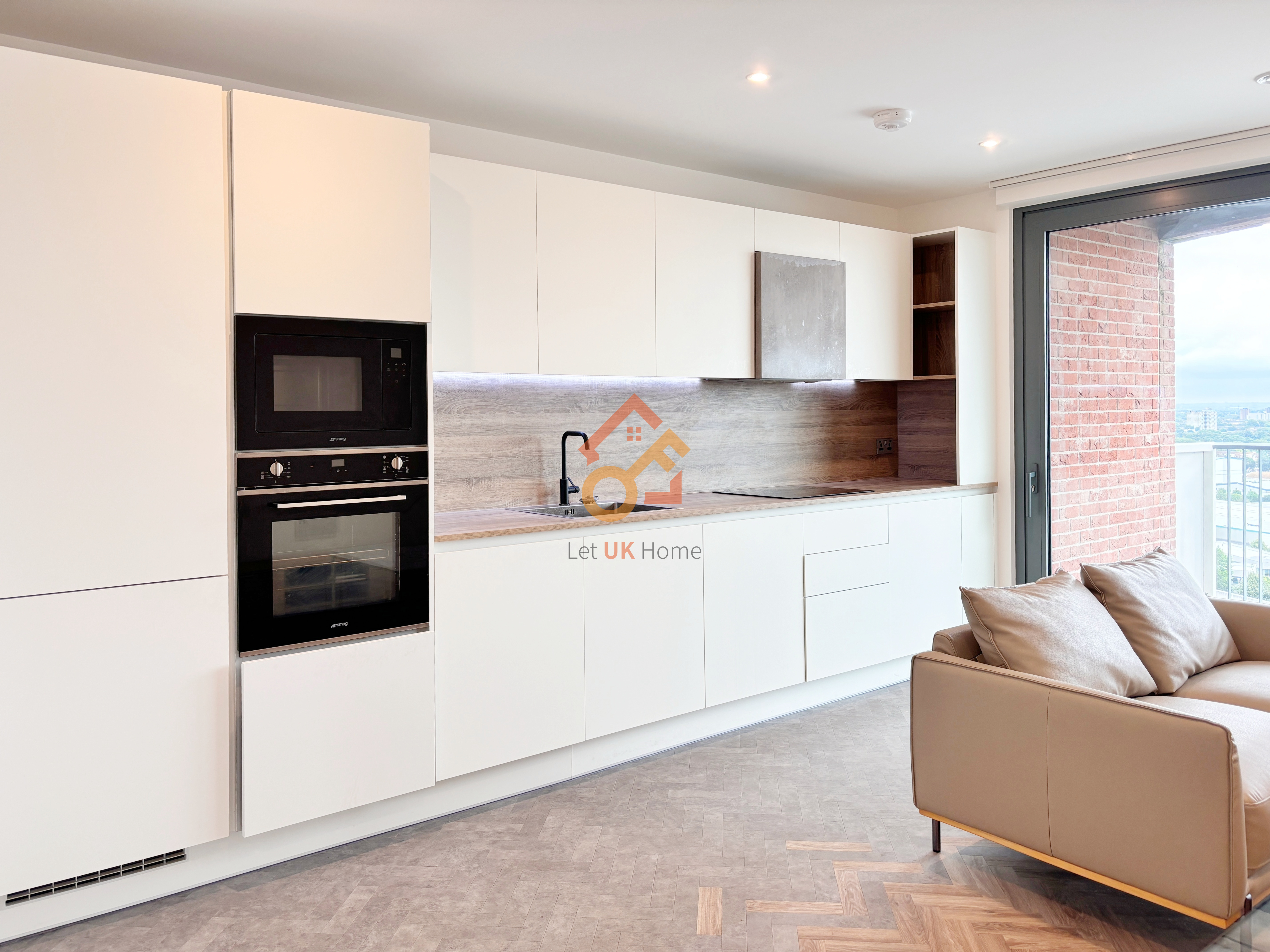 Lansha Group - UK Real Estate, UK Property Agency | One stop shop for buying and purchasing properties in the UK