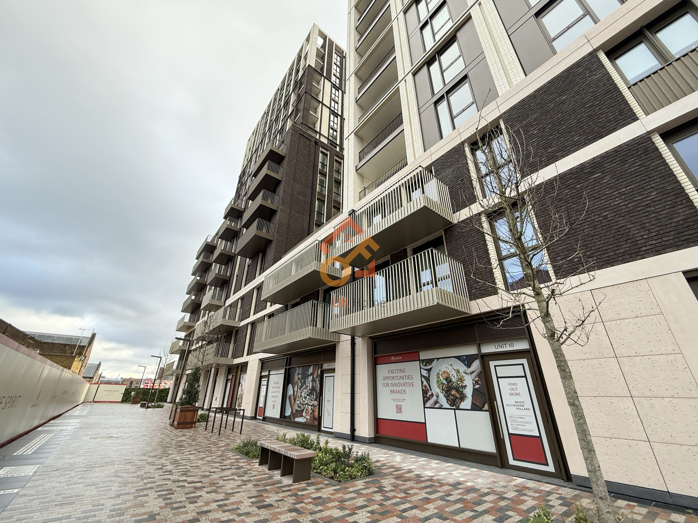 伦敦Wapping·2房·Saffron Wharf 外立面