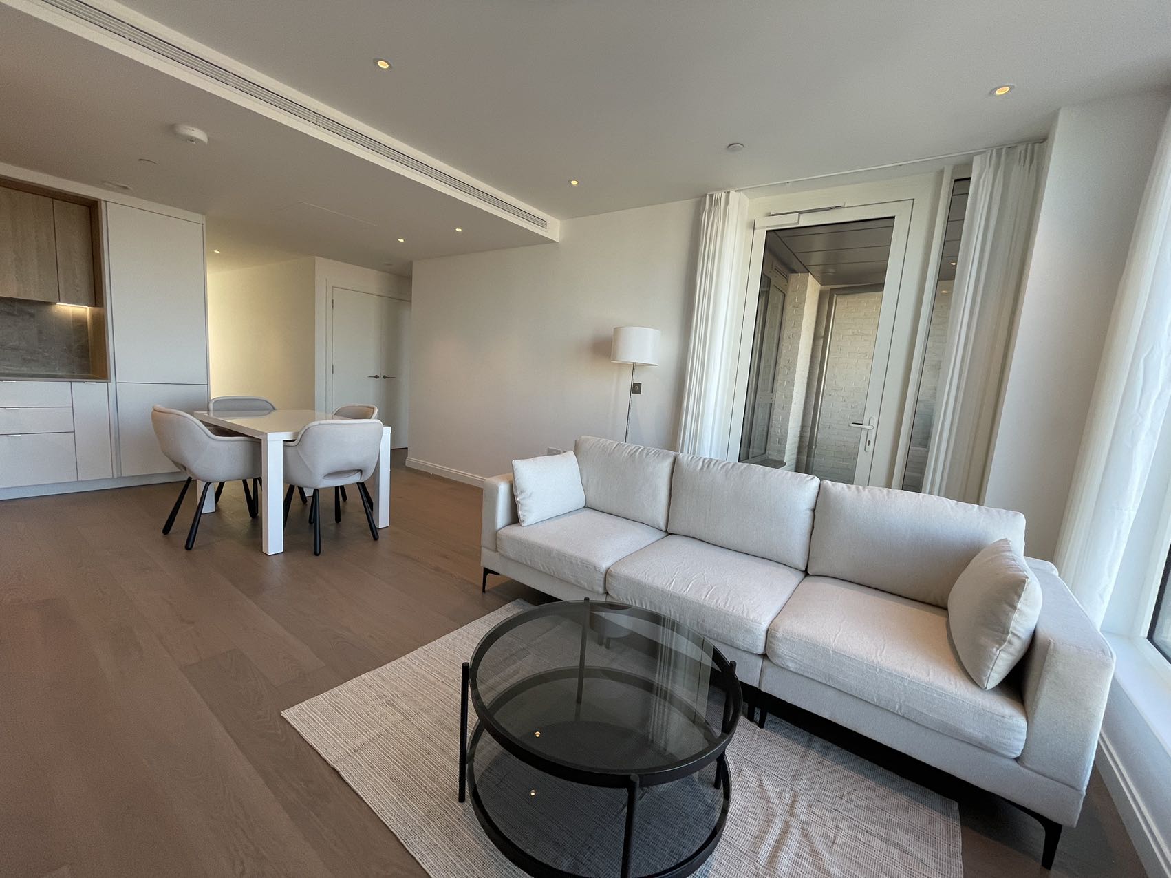 藍莎集團 - 英國樓盤、英國物業代理 | 英國買樓置業一站式服務