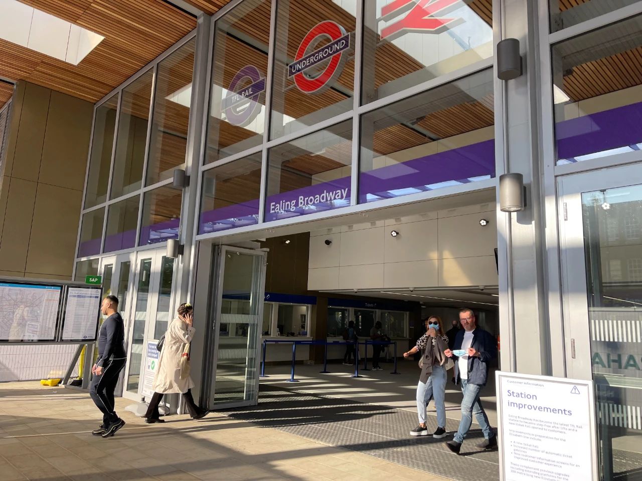 伦敦·45号公馆 45 The Mall 交通配套