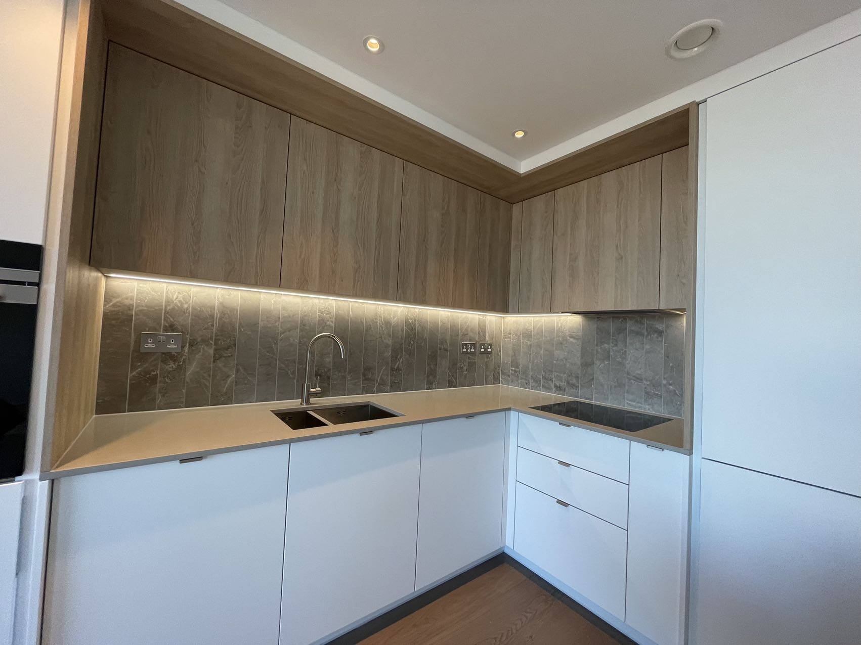 藍莎集團 - 英國樓盤、英國物業代理 | 英國買樓置業一站式服務