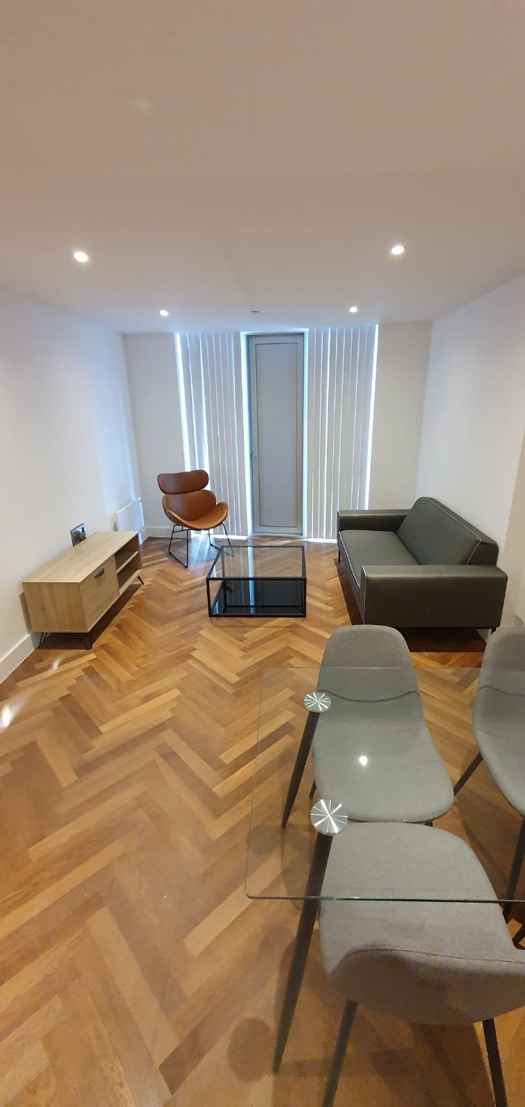 藍莎集團 - 英國樓盤、英國物業代理 | 英國買樓置業一站式服務