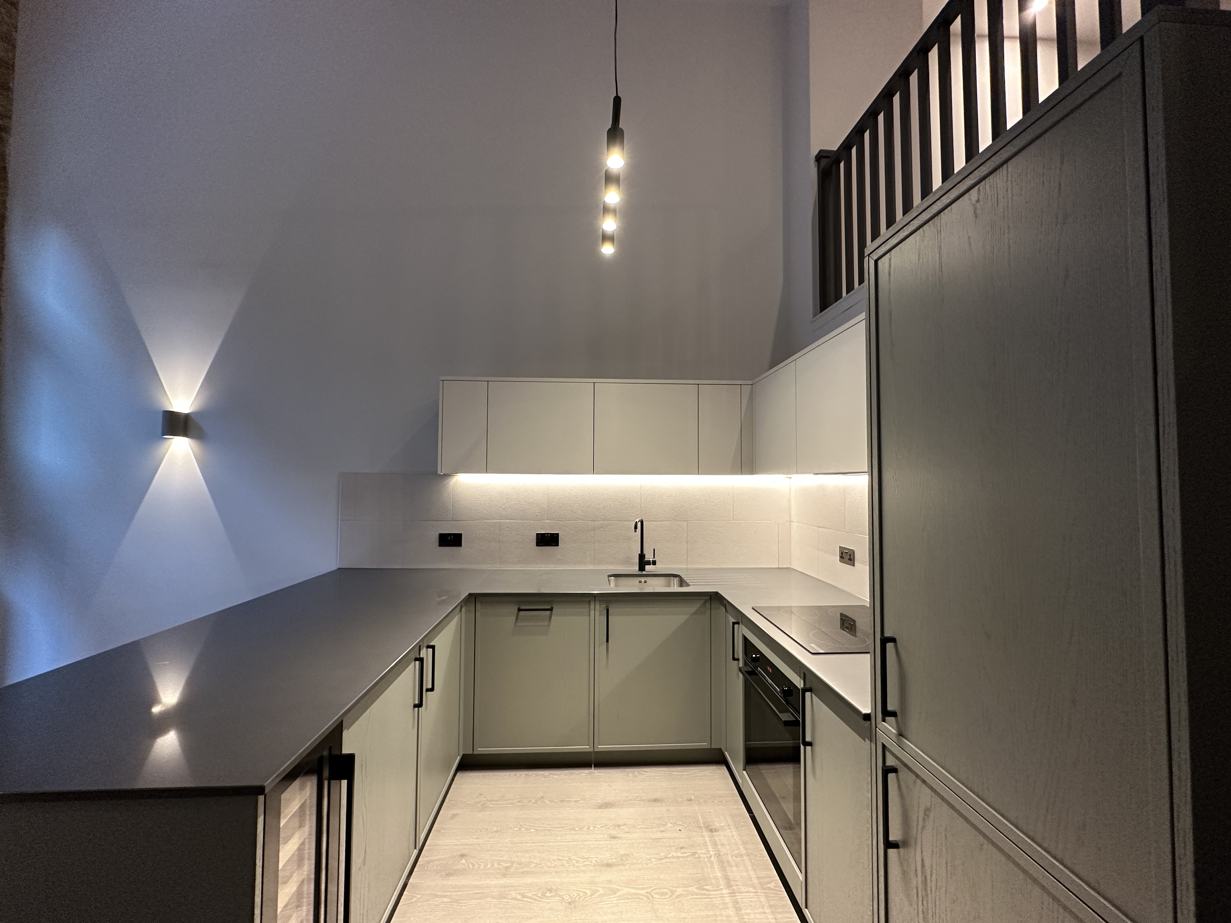 藍莎集團 | 英國置產一站式服務