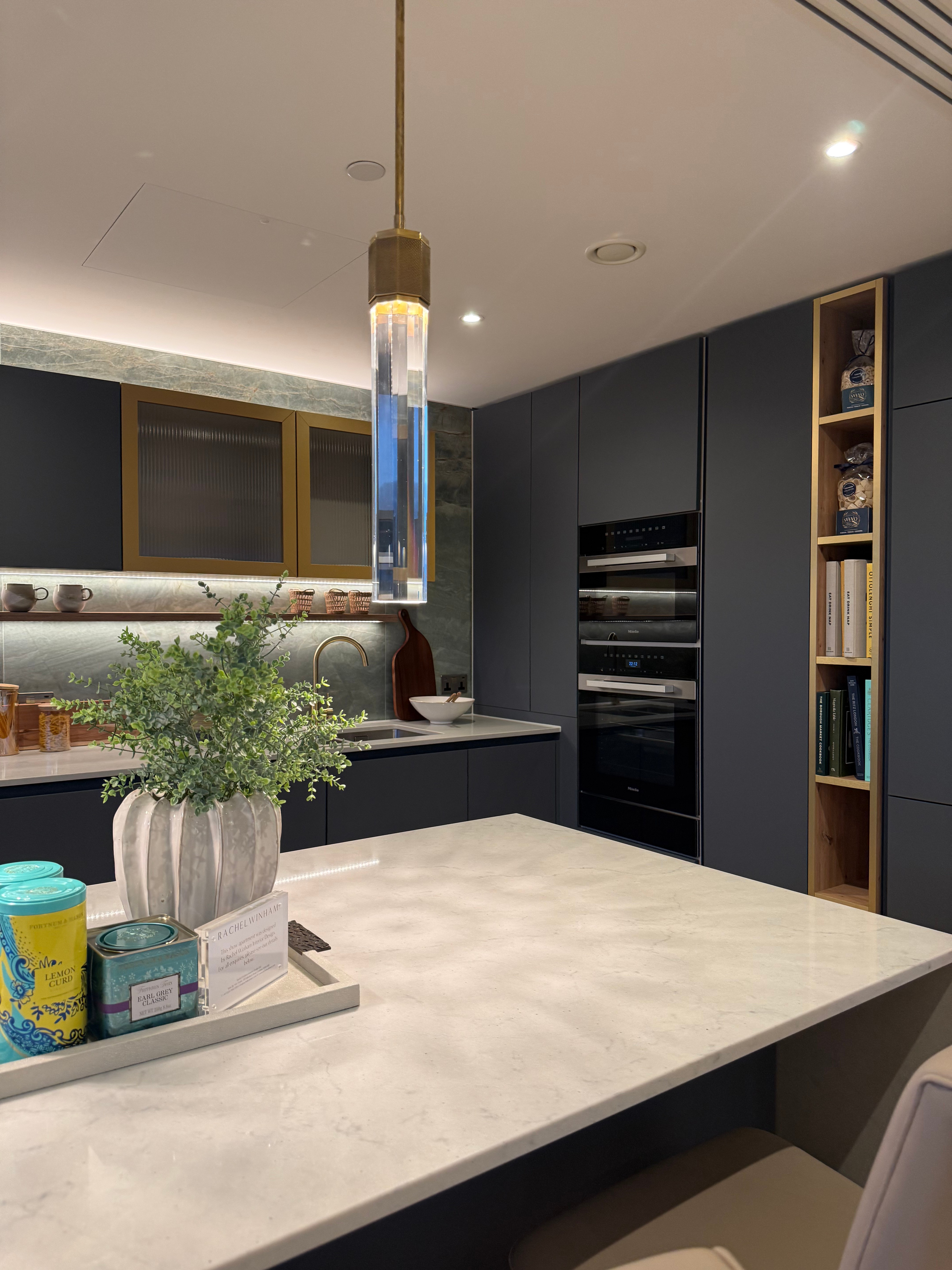 Lansha Group - UK Real Estate, UK Property Agency | One stop shop for buying and purchasing properties in the UK